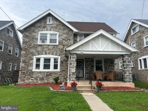 Homes For Sale - 7014 Hazel Avenue<br/> UPPER DARBY, PA 19082
