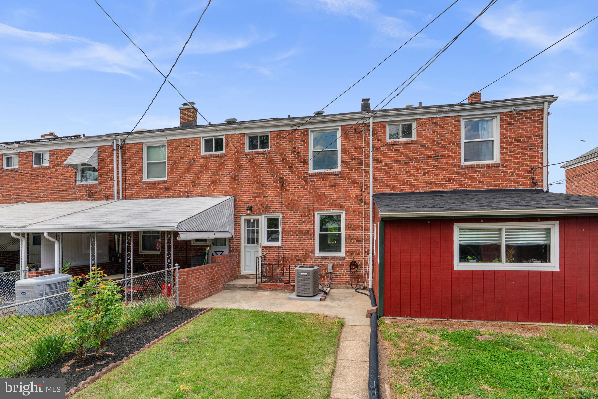 GAYLORD MANOR - Residential