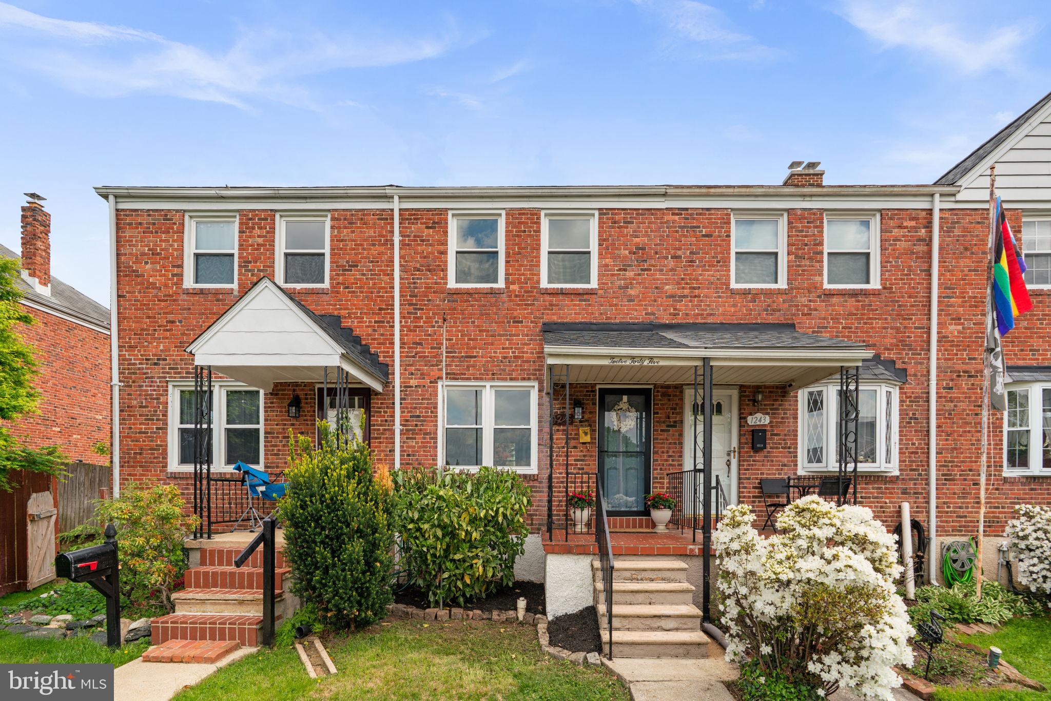 GAYLORD MANOR - Residential