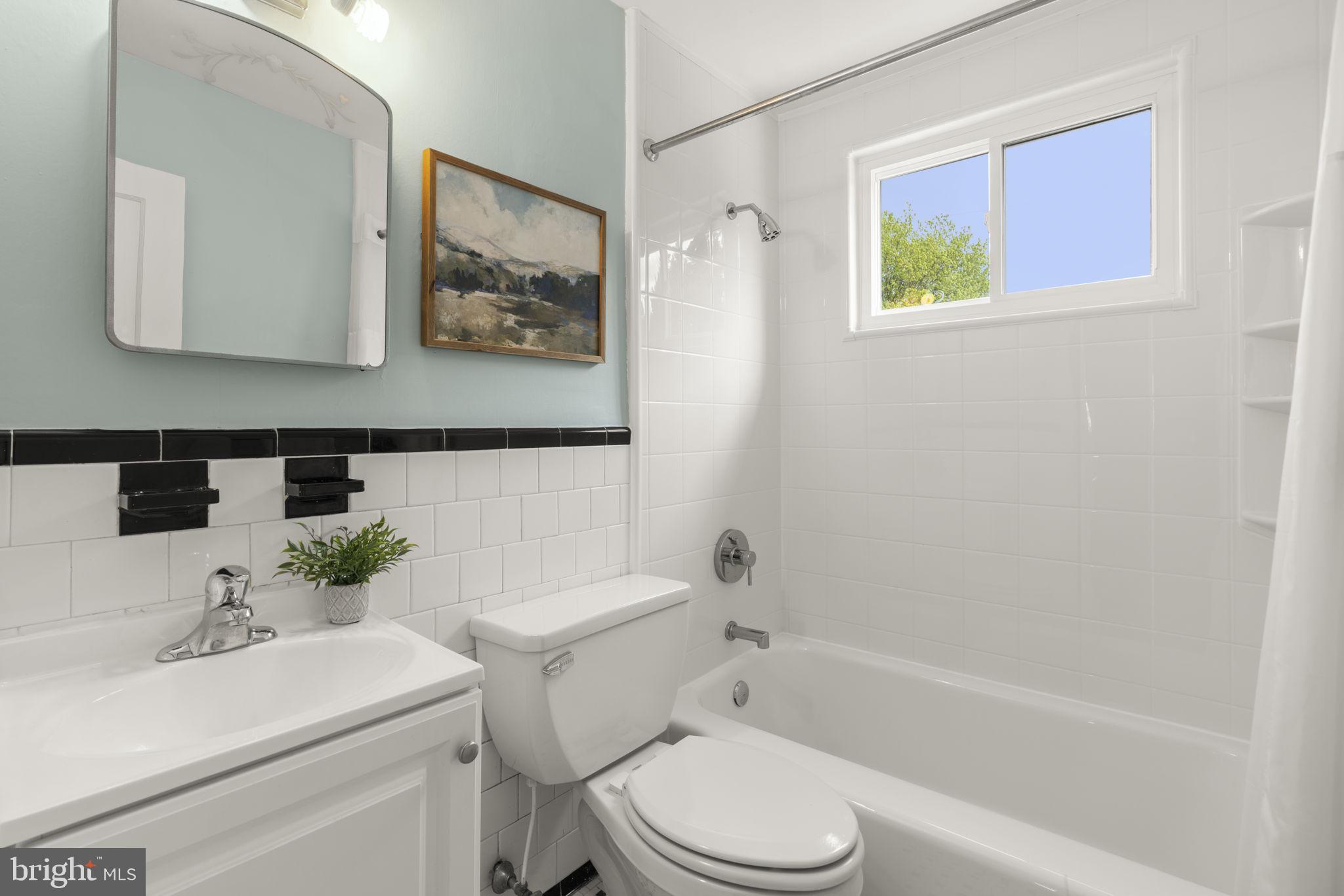 GAYLORD MANOR - Residential