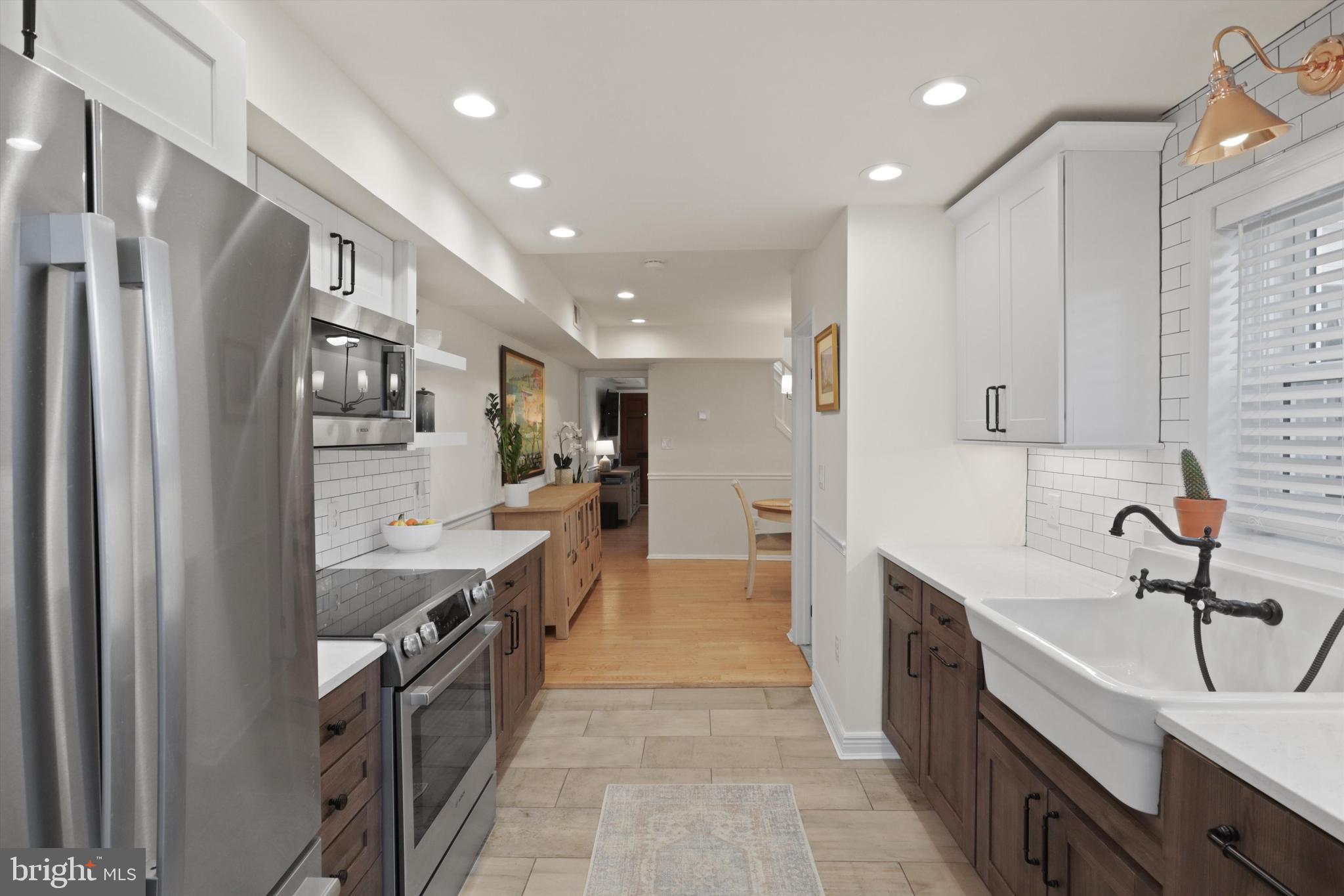 OLD TOWN ALEXANDRIA - Residential