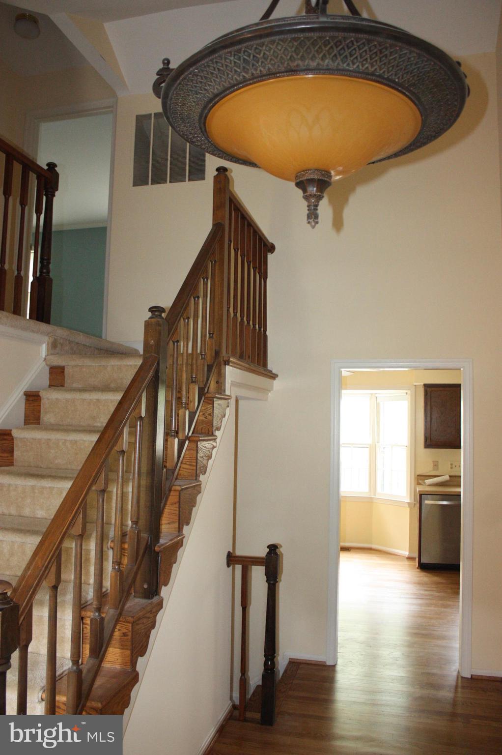 FAIRFAX CLUB ESTATES - Residential Lease