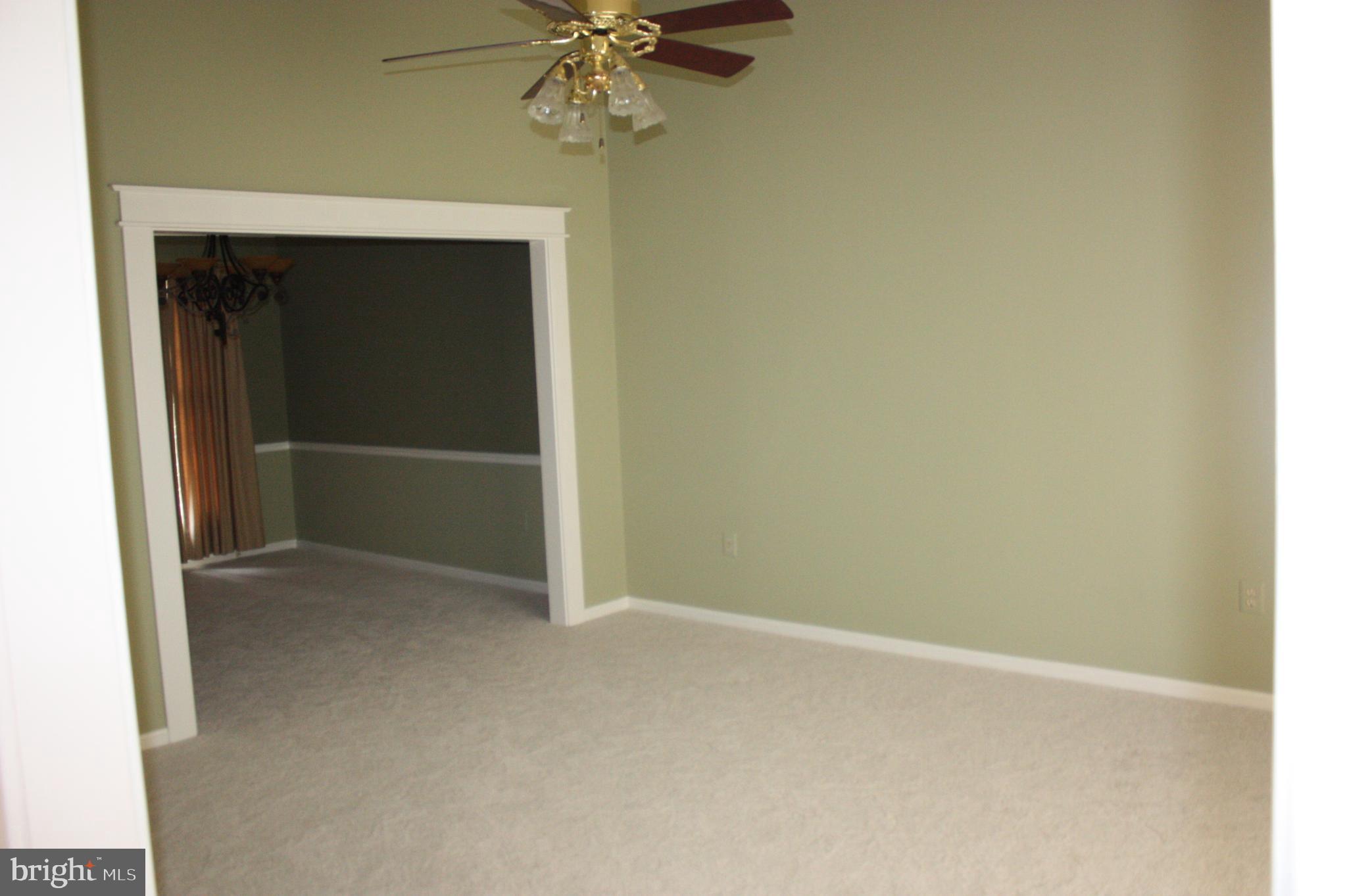 FAIRFAX CLUB ESTATES - Residential Lease