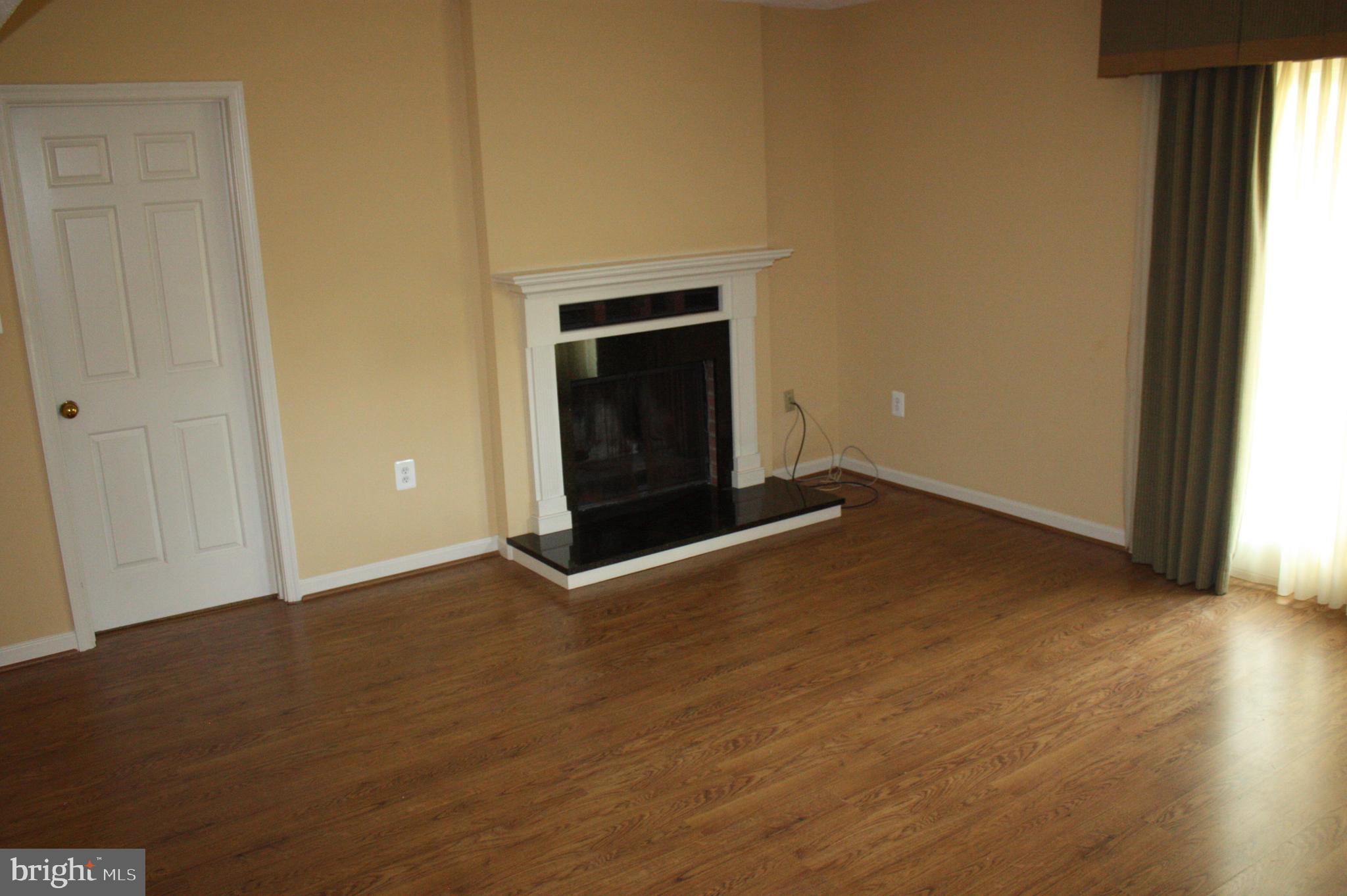 FAIRFAX CLUB ESTATES - Residential Lease