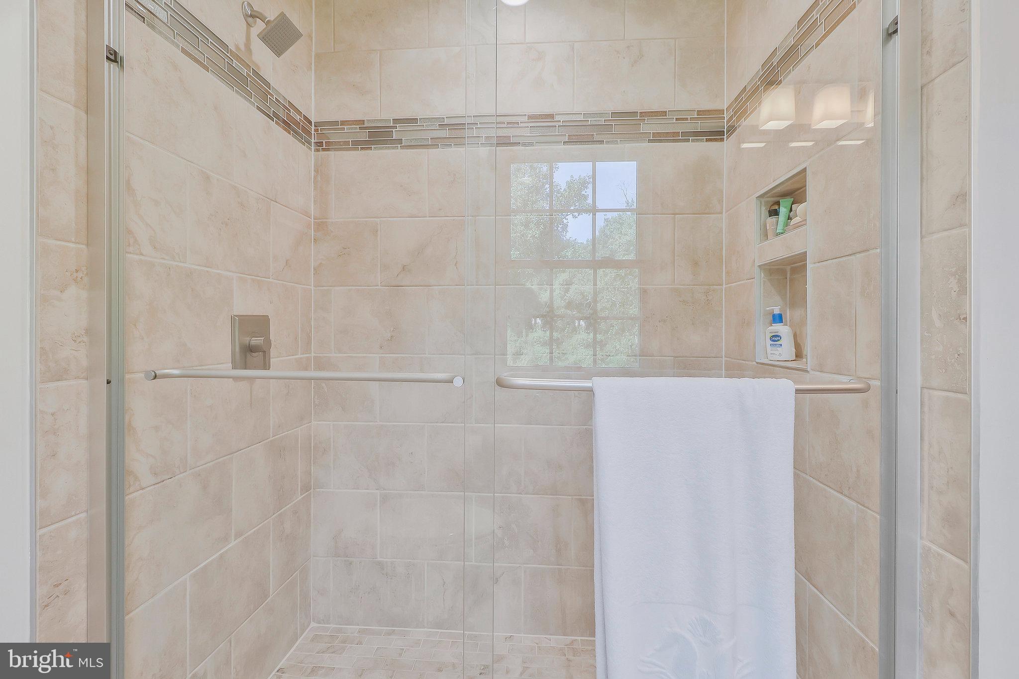 FLOWER VALLEY - Residential