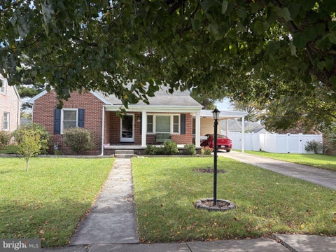Photo of 5 Lee Street, HANOVER, PA 17331 (MLS # PAYK2113948)