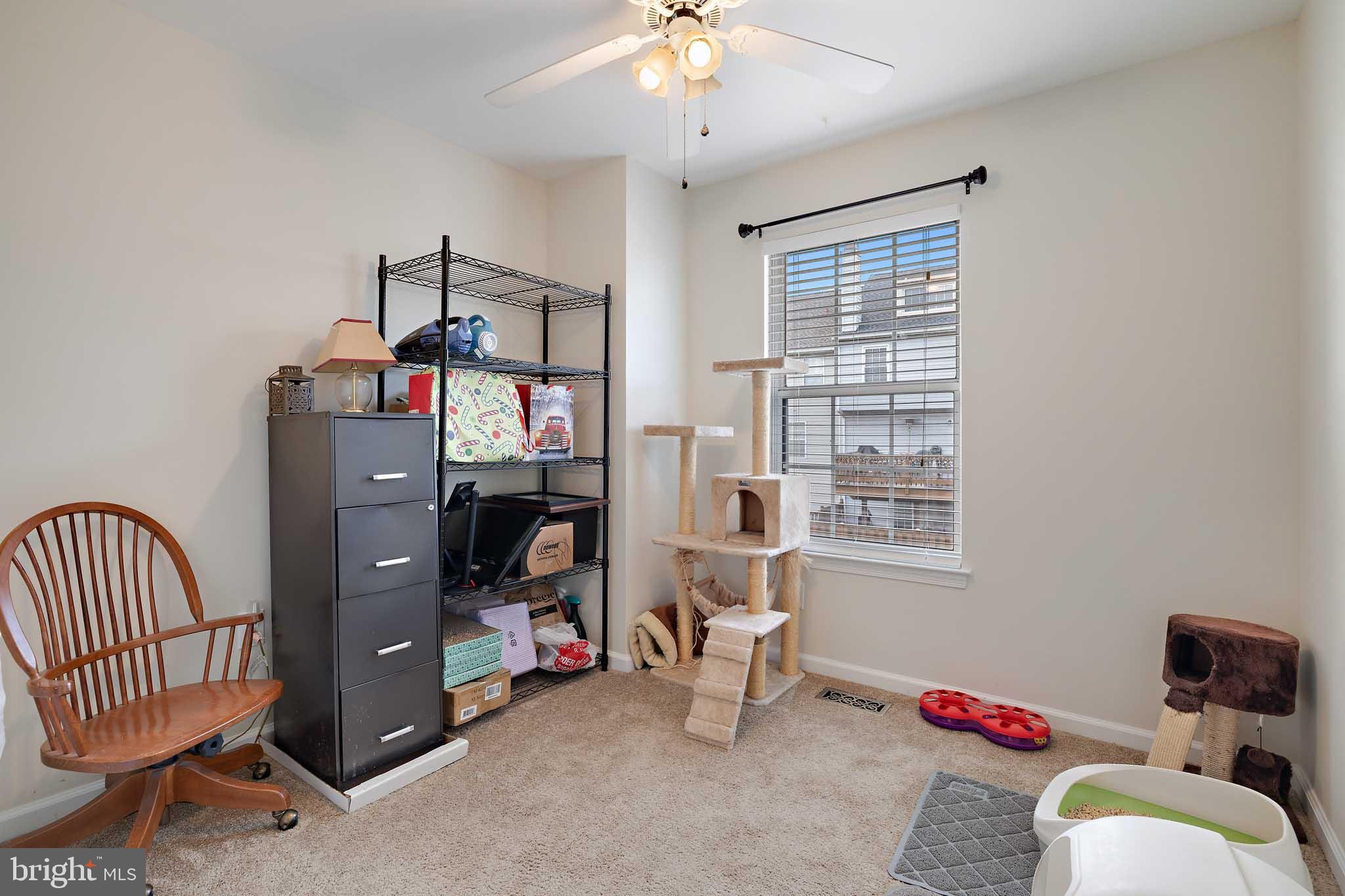 STONEY BEACH - Residential