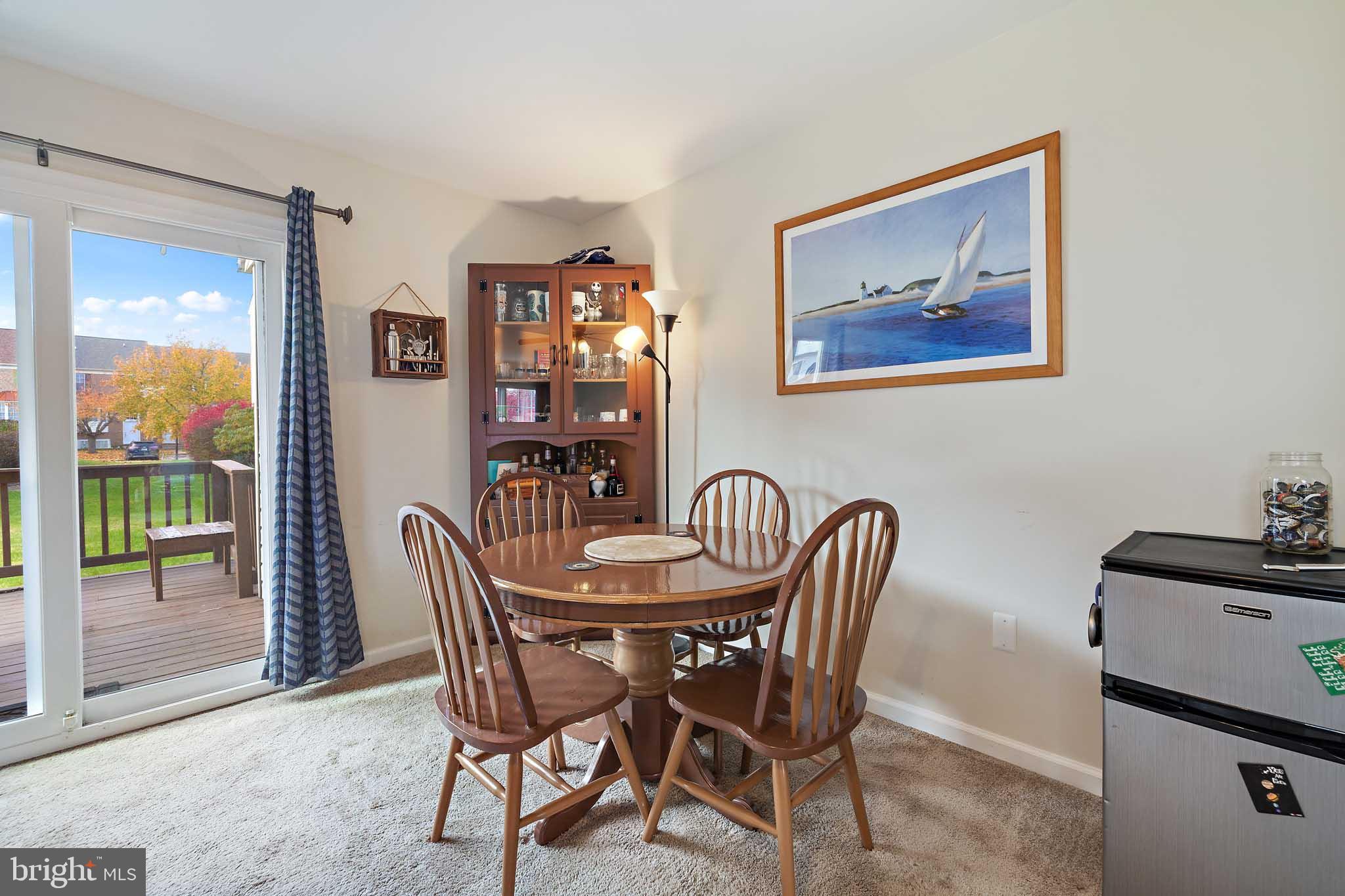 STONEY BEACH - Residential