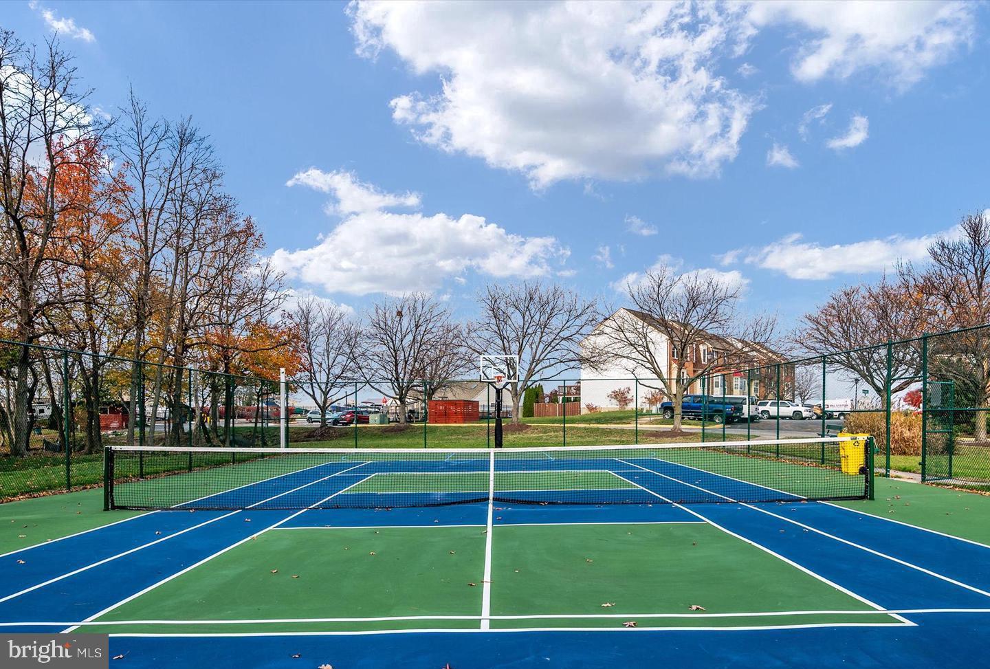 STONEY BEACH - Residential
