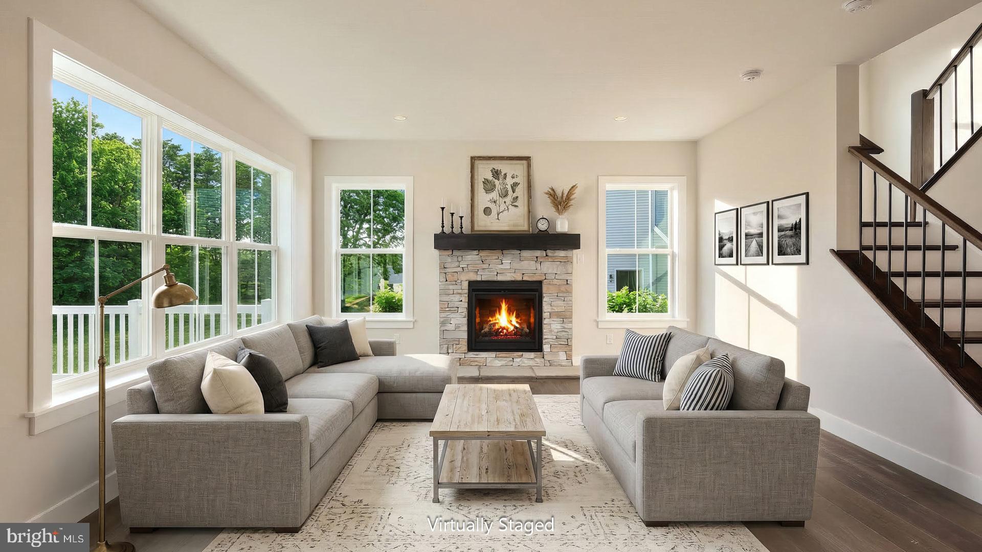 MOUNTAIN VIEW ESTATES - Residential