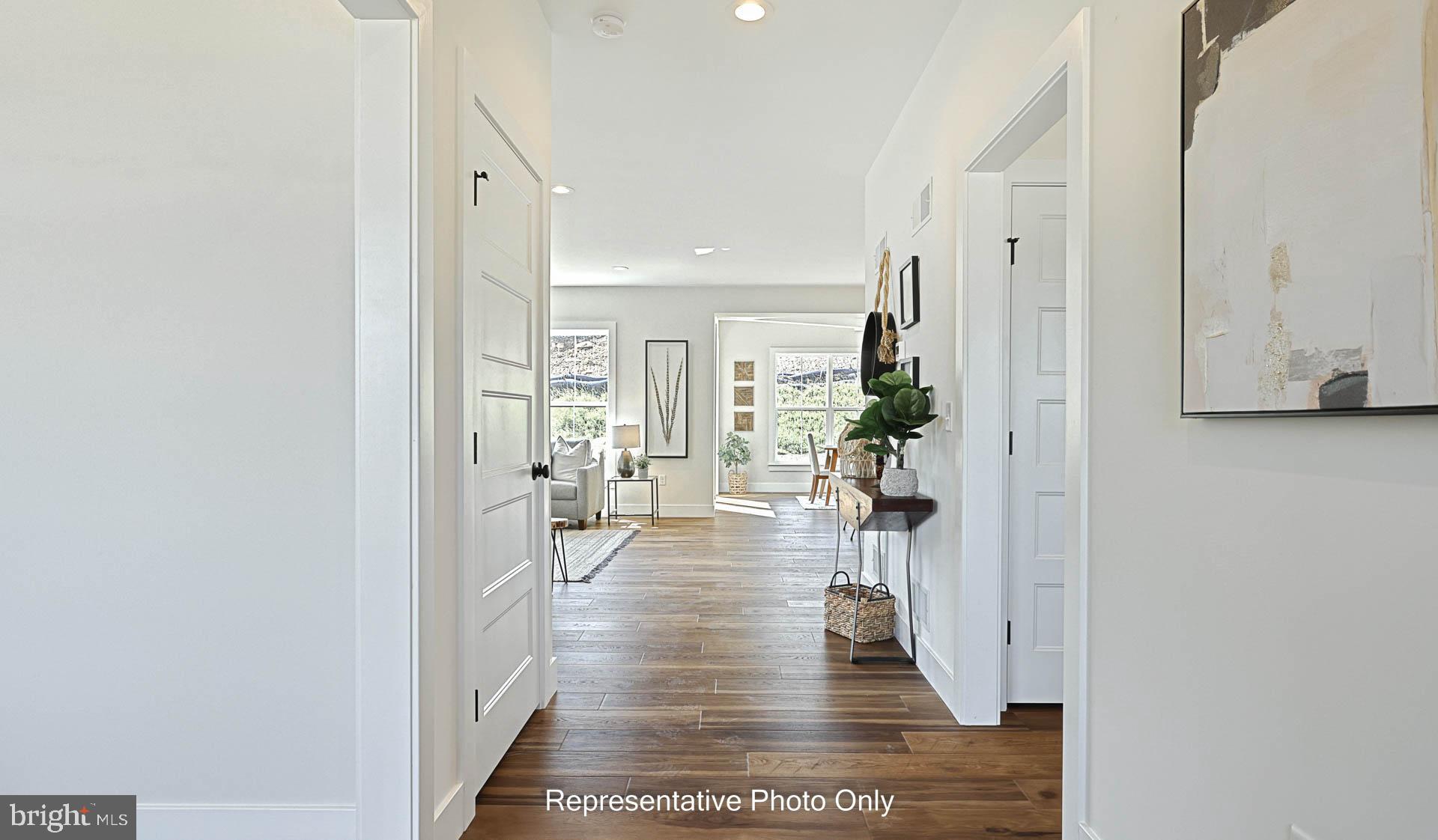 MOUNTAIN VIEW ESTATES - Residential