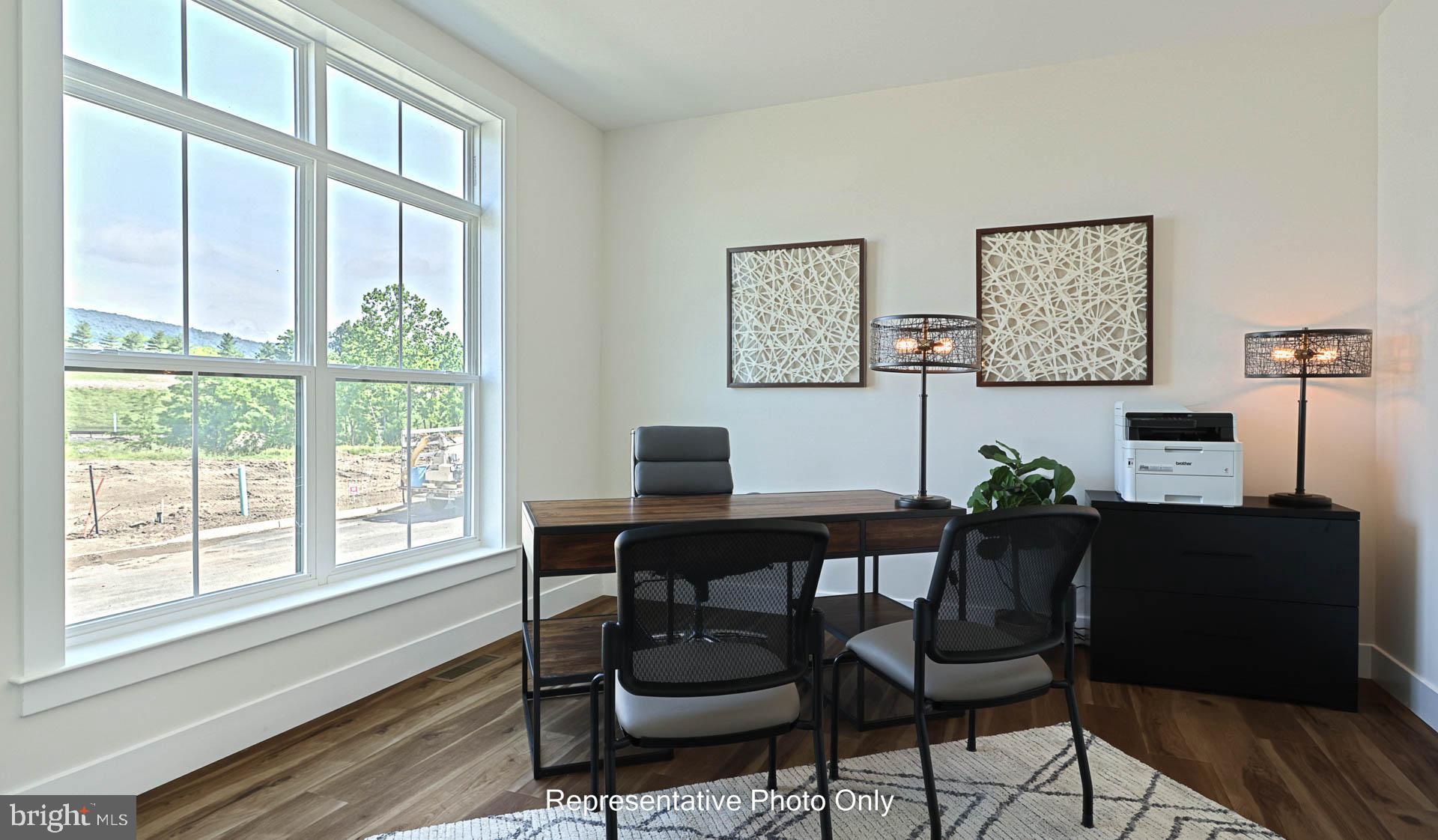 MOUNTAIN VIEW ESTATES - Residential