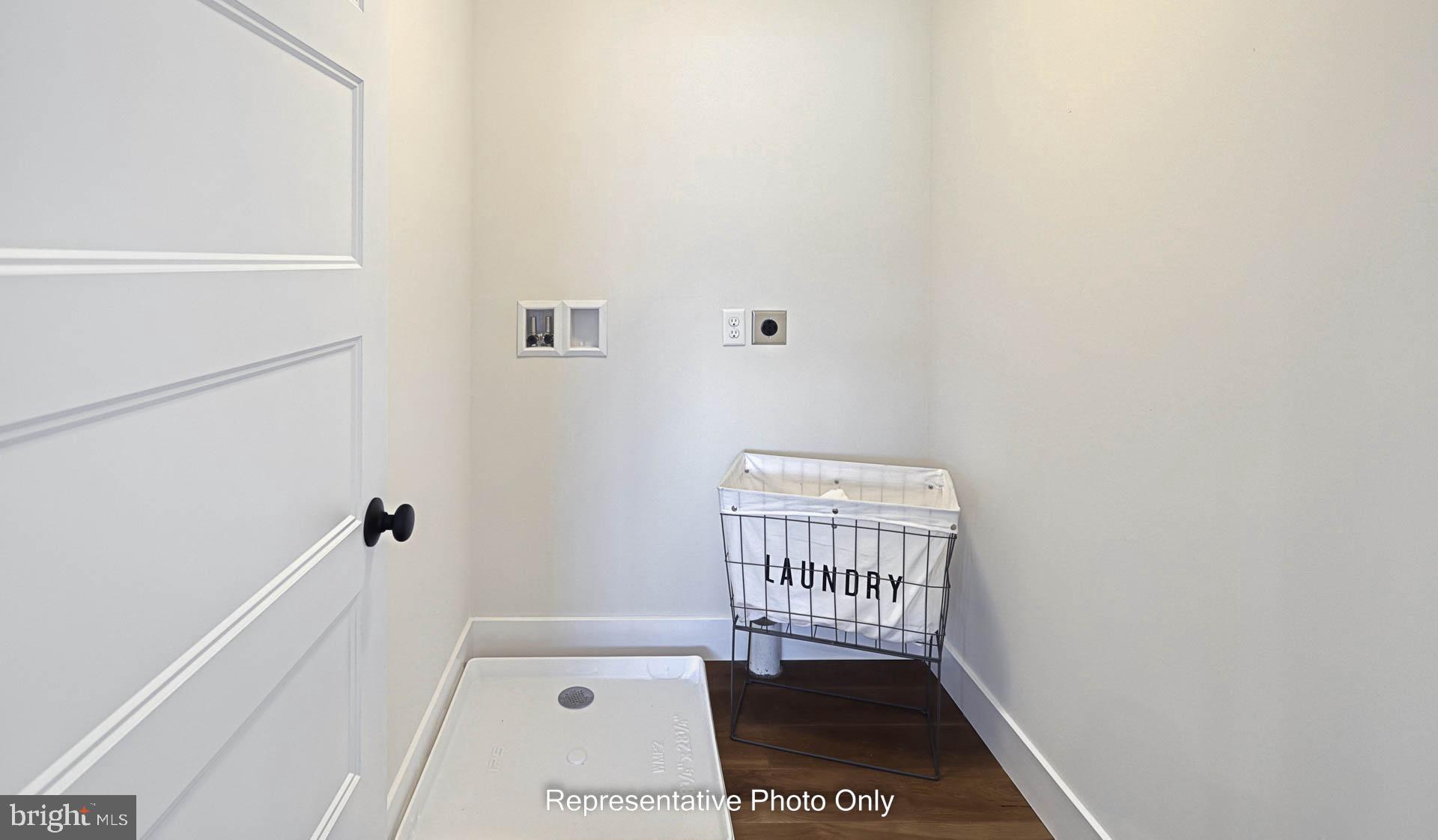 MOUNTAIN VIEW ESTATES - Residential