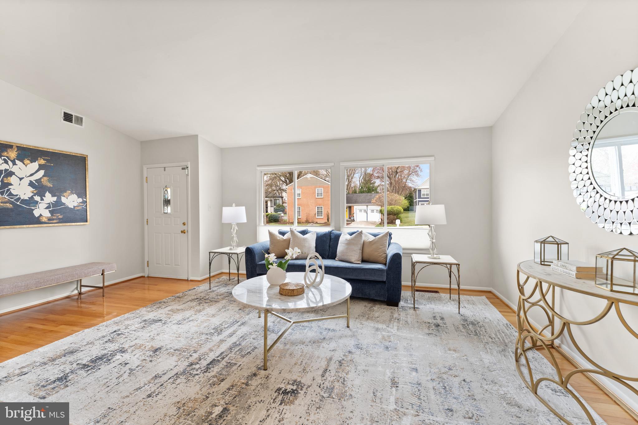 VIENNA WOODS - Residential