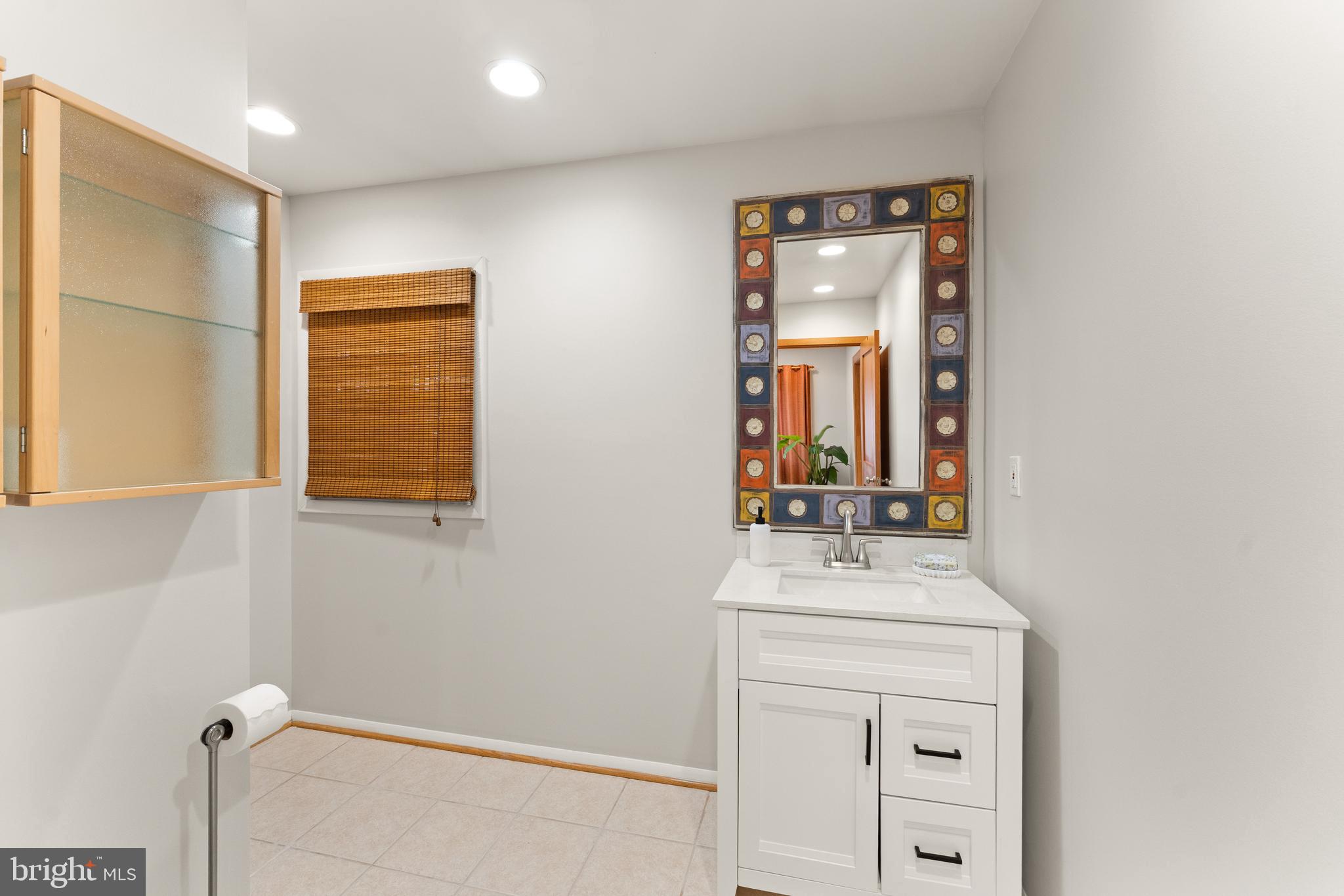 VIENNA WOODS - Residential