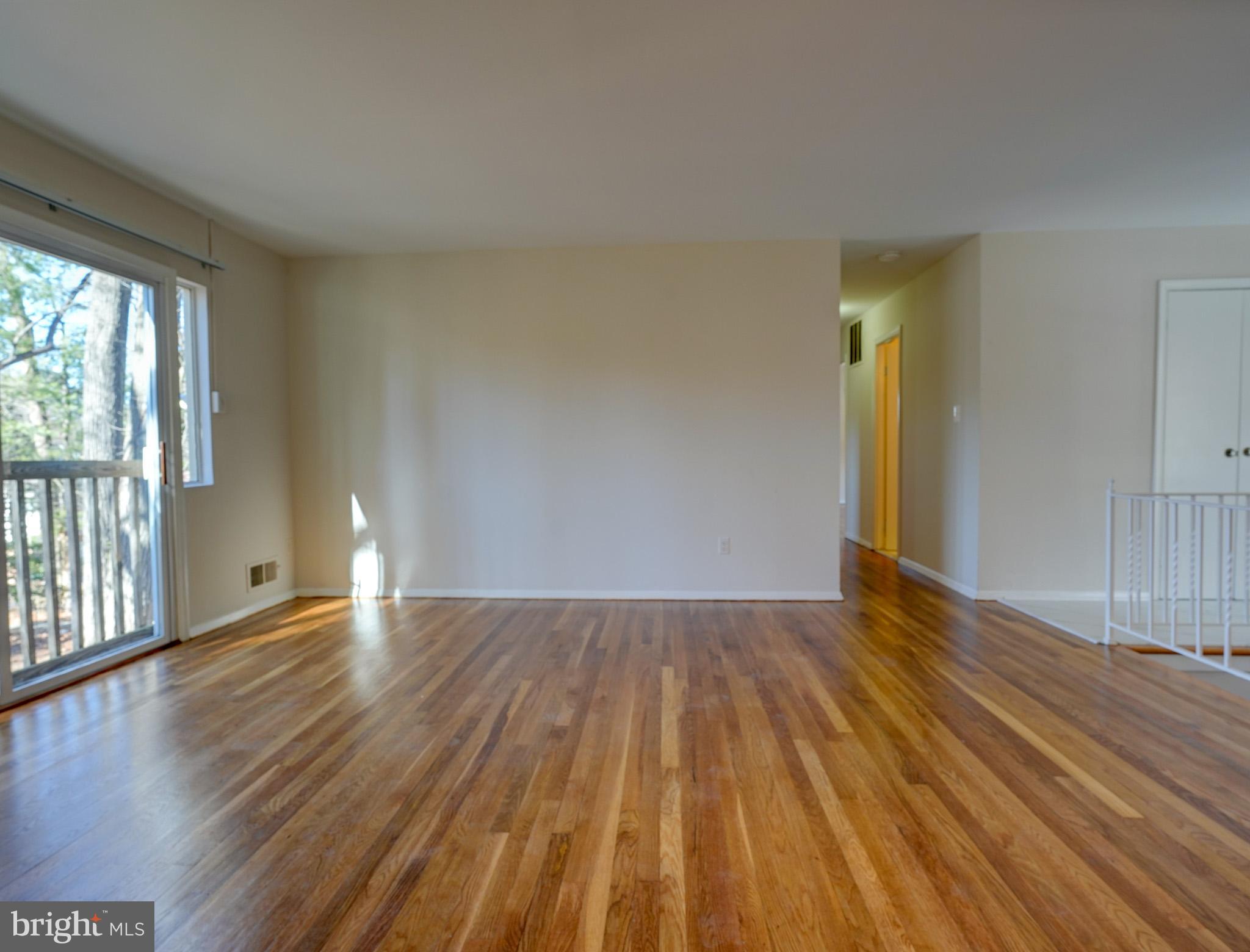 LAYHILL SOUTH - Residential Lease