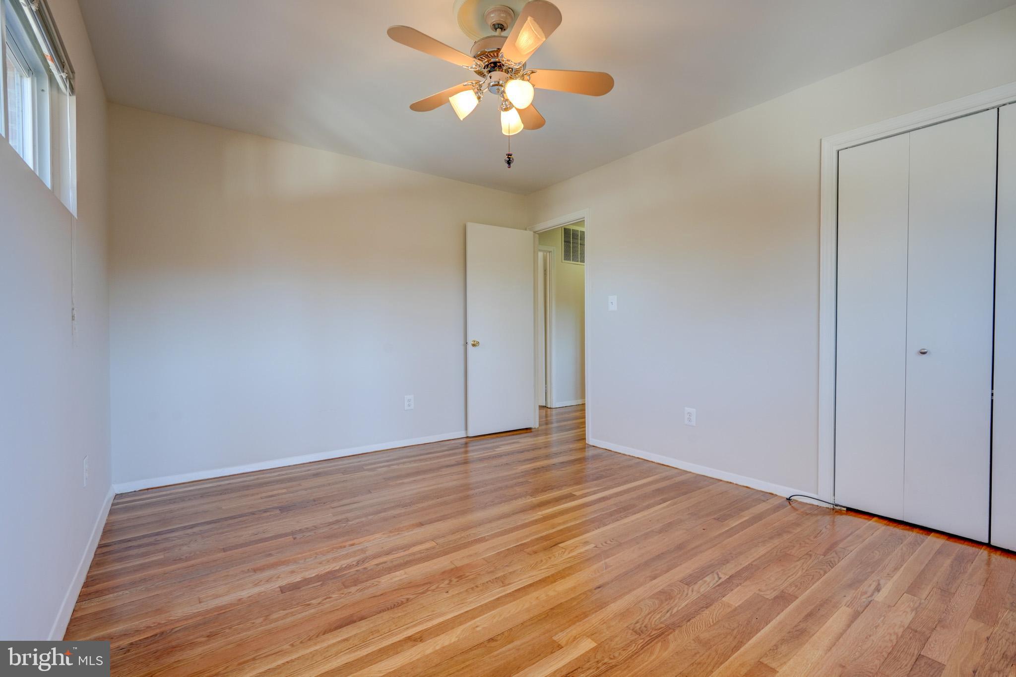 LAYHILL SOUTH - Residential Lease