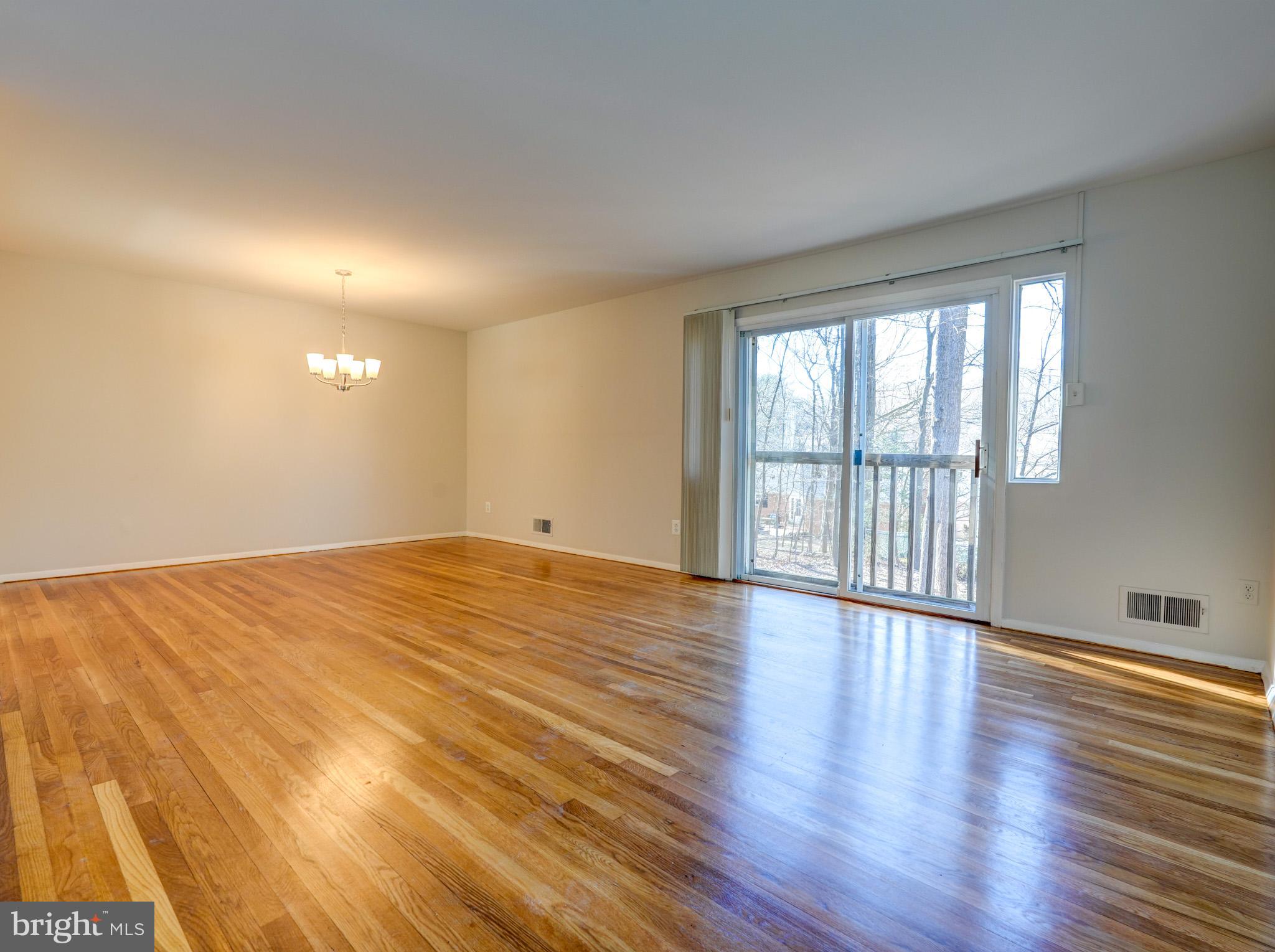 LAYHILL SOUTH - Residential Lease