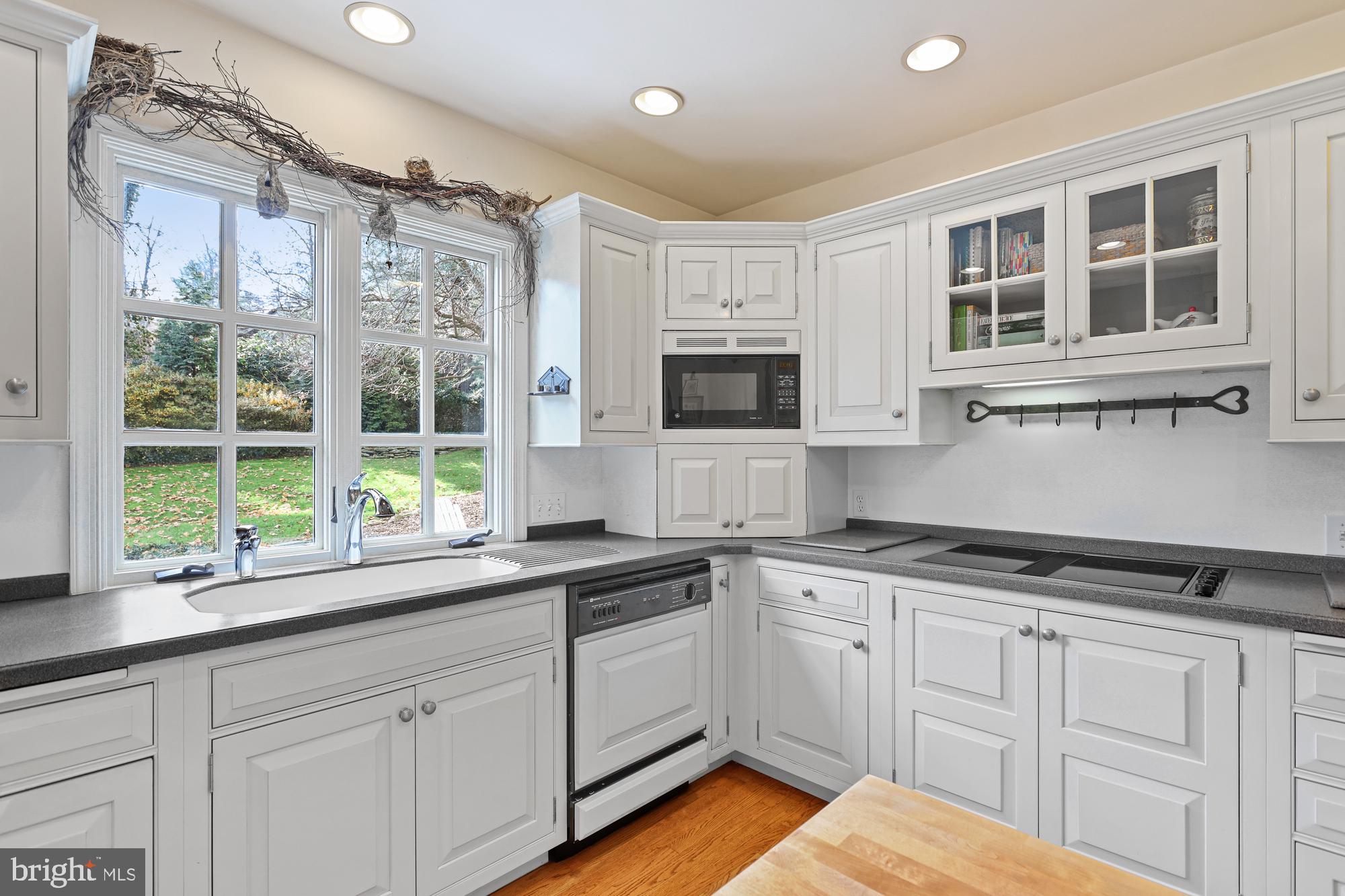 FARQUHAR ESTATES - Residential