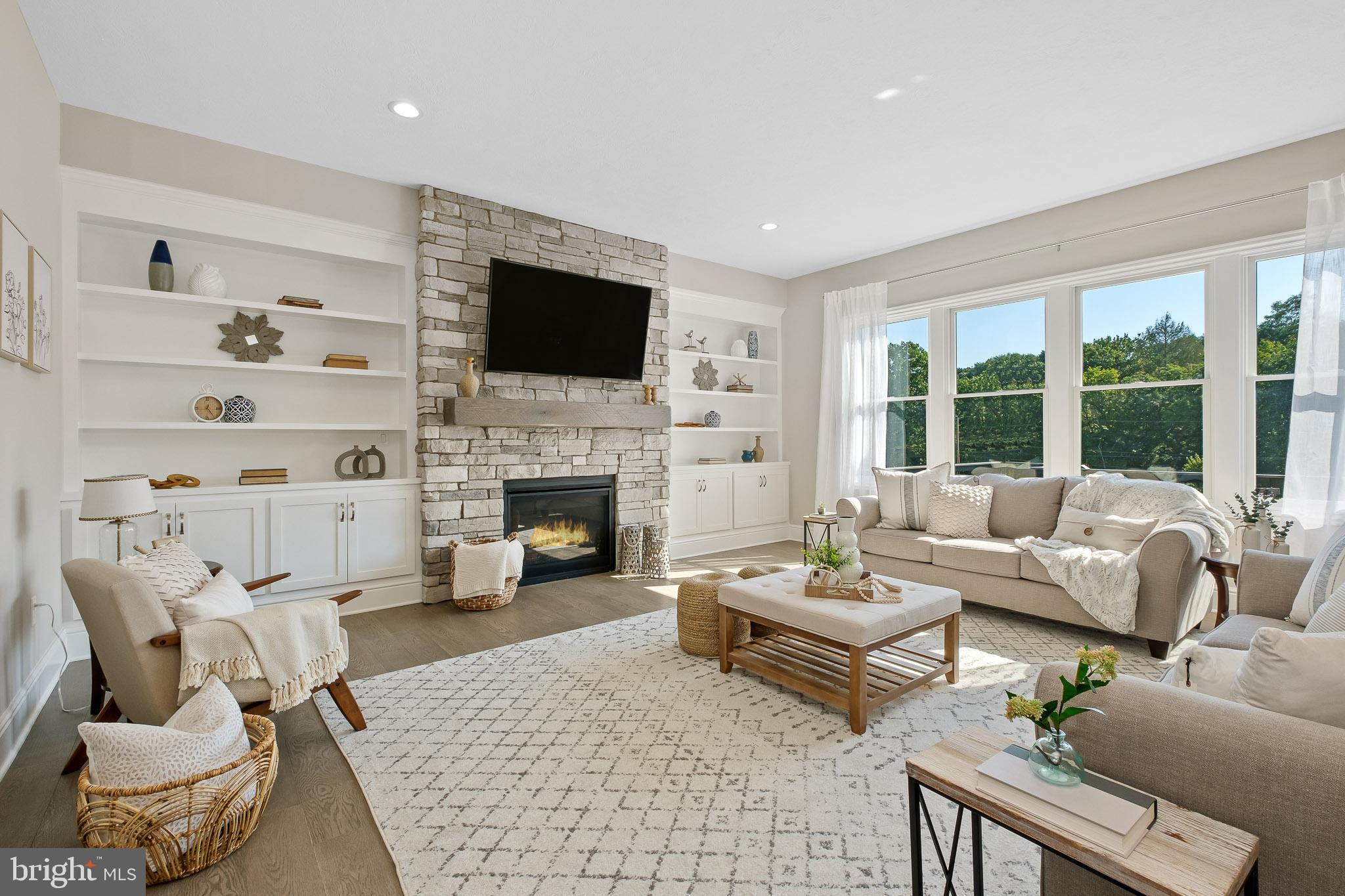 OAKWOOD - Residential