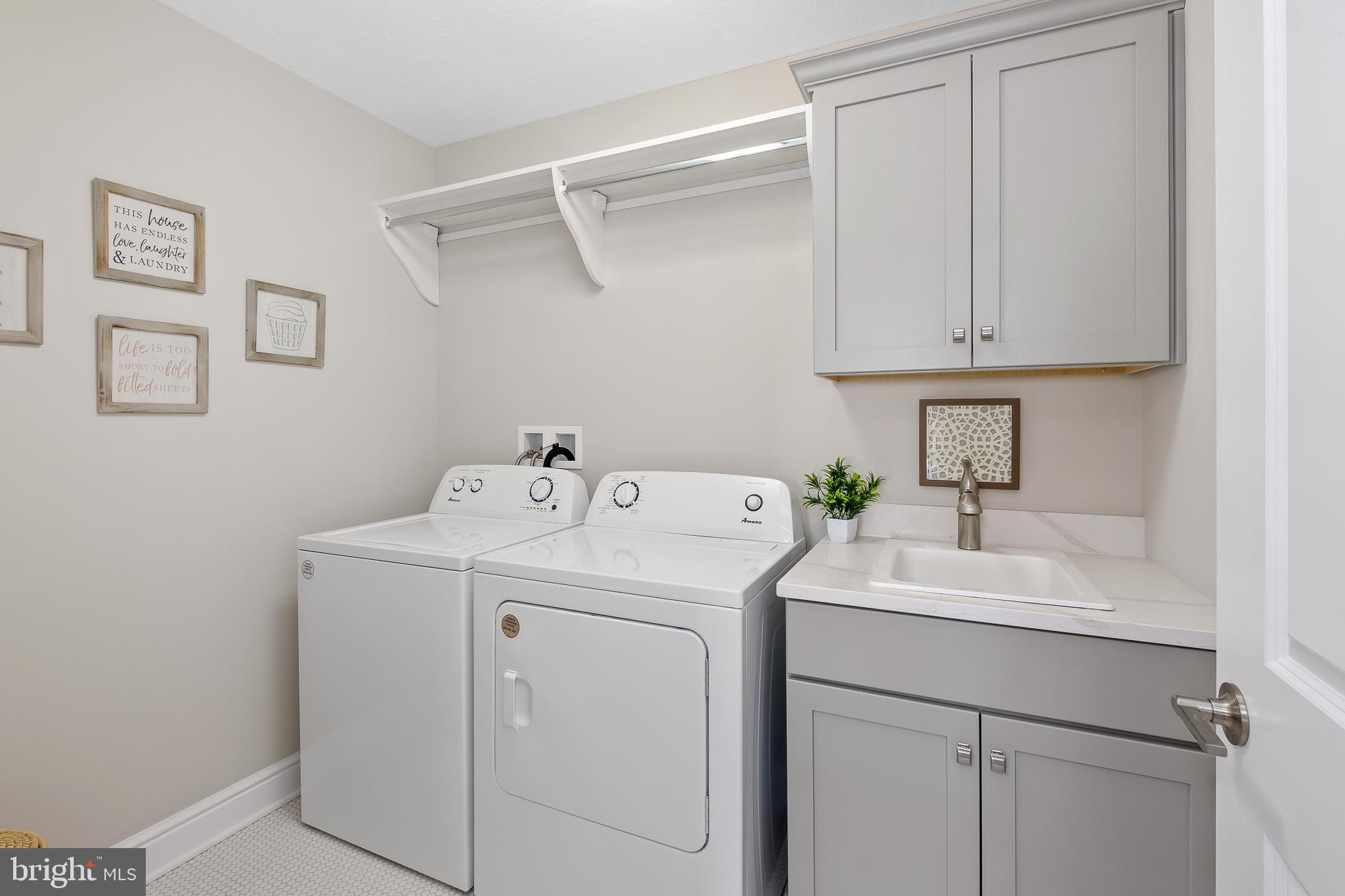 OAKWOOD - Residential