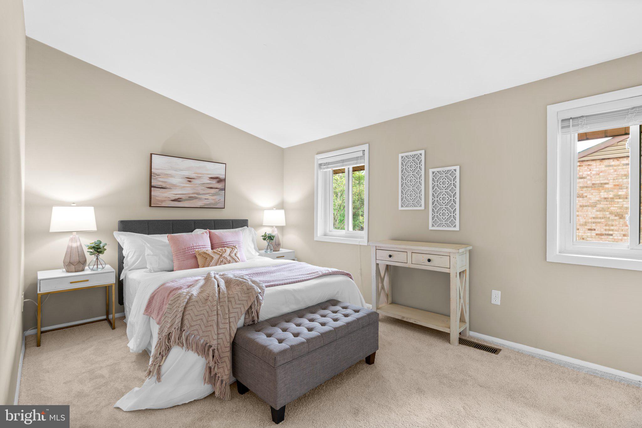 OAKLAND MILLS - Residential