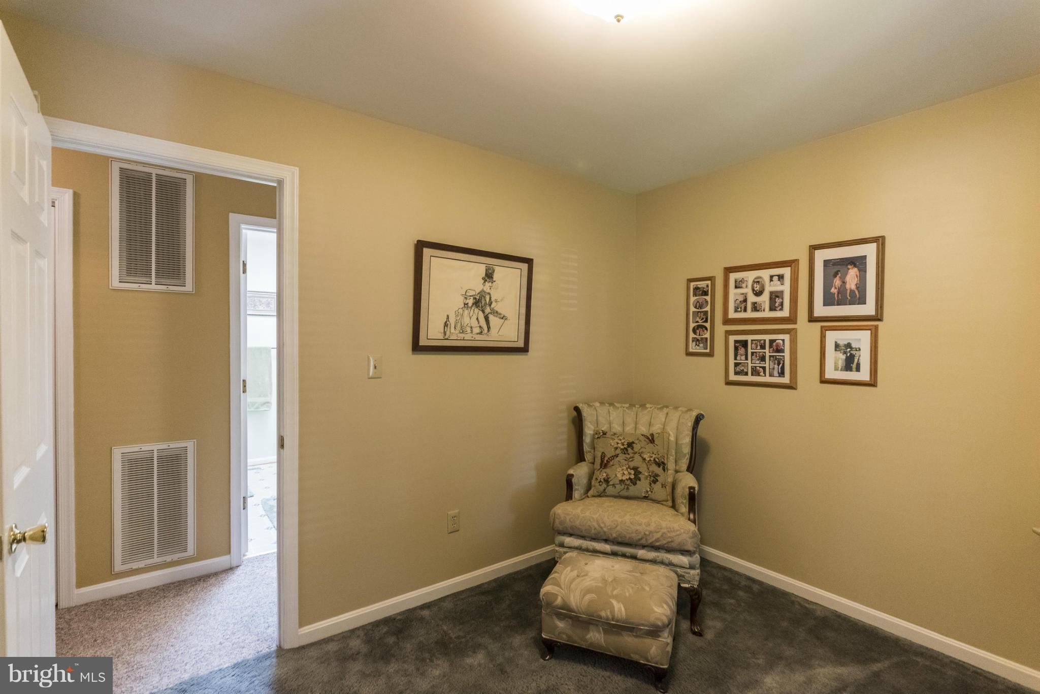 SUMMERSET - Residential