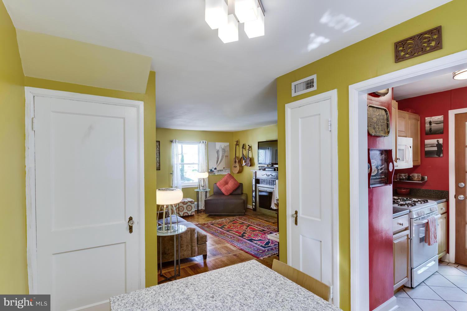 WESTMONT - Residential