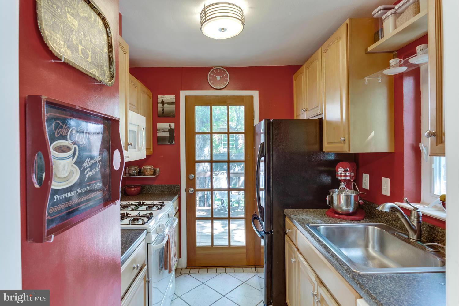 WESTMONT - Residential