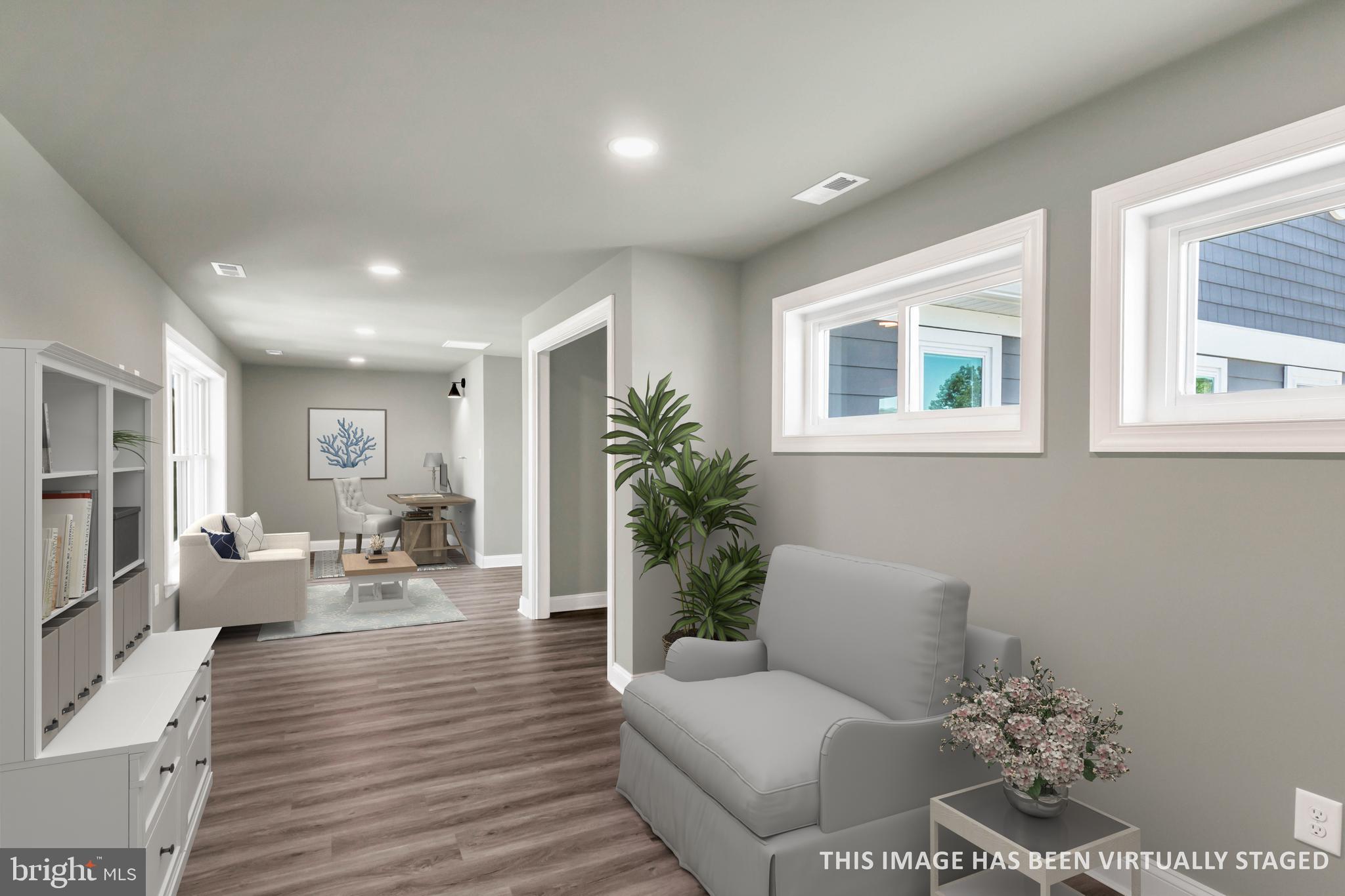 STRAY FOX - Residential