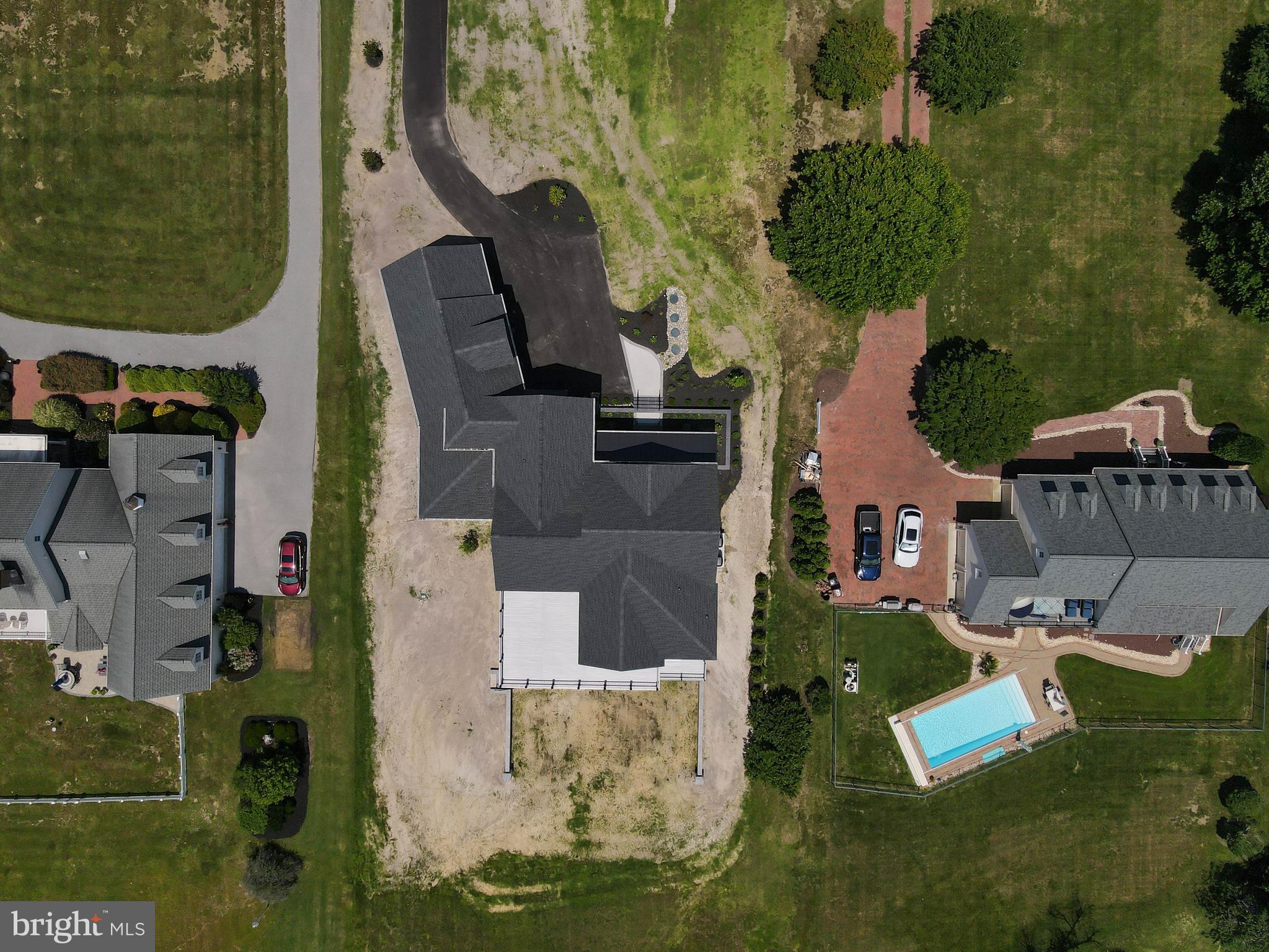 STRAY FOX - Residential