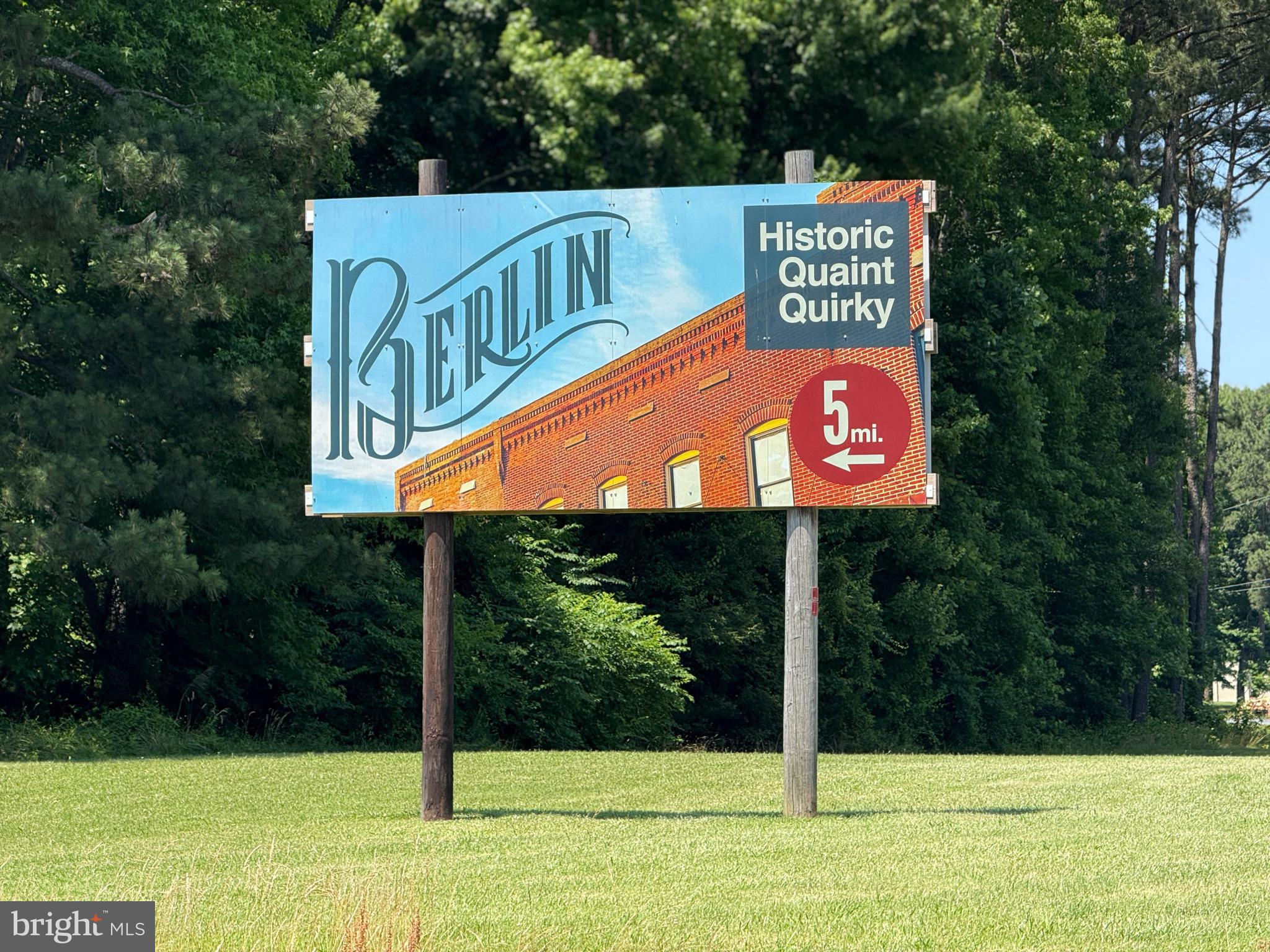 STRAY FOX - Residential