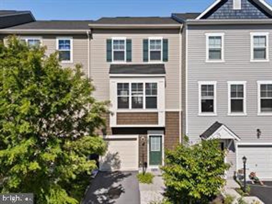 Immaculate, Pristine & Charming Interior Unit in the Highly Sought- After Snowden Bridge Community. The Entry Level Features a Spacious Recreation Room that Opens to a Fully Fenced Rear Yard Perfect for Entertaining or Relaxing Outdoors! The Main LVL is a True Delight Offering a Large Living Room with Tall Windows that Bring in Plenty of Natural Light, A Separate Dining Rm, Bright Kitchen with Tall Cabinetry, Granite Counter Tops, , Elegant Back Splashes, Center Island,  Newer Stainless-Steel Appliances and a Cozy Breakfast Nook opens to an Inviting Deck Overlooking the Fenced Rear Yard Ideal for Gathering or Quite Mornings. Beautiful HWD Flooring on Entry and Main Levels!
Upper LVL Features 3 BRs, including A Spacious Primary Suite and 2 Additional BRs and A Conveniently Accessible Laundry Area!
Located Just Minutes from Old Town Winchester! This Home is Part of a Vibrant Community Filled with Top-Tire Amenities including a Pool, Indoor Tennis and Basketball Courts, Dog Park, Clubhouse, Tot Lots, etc....