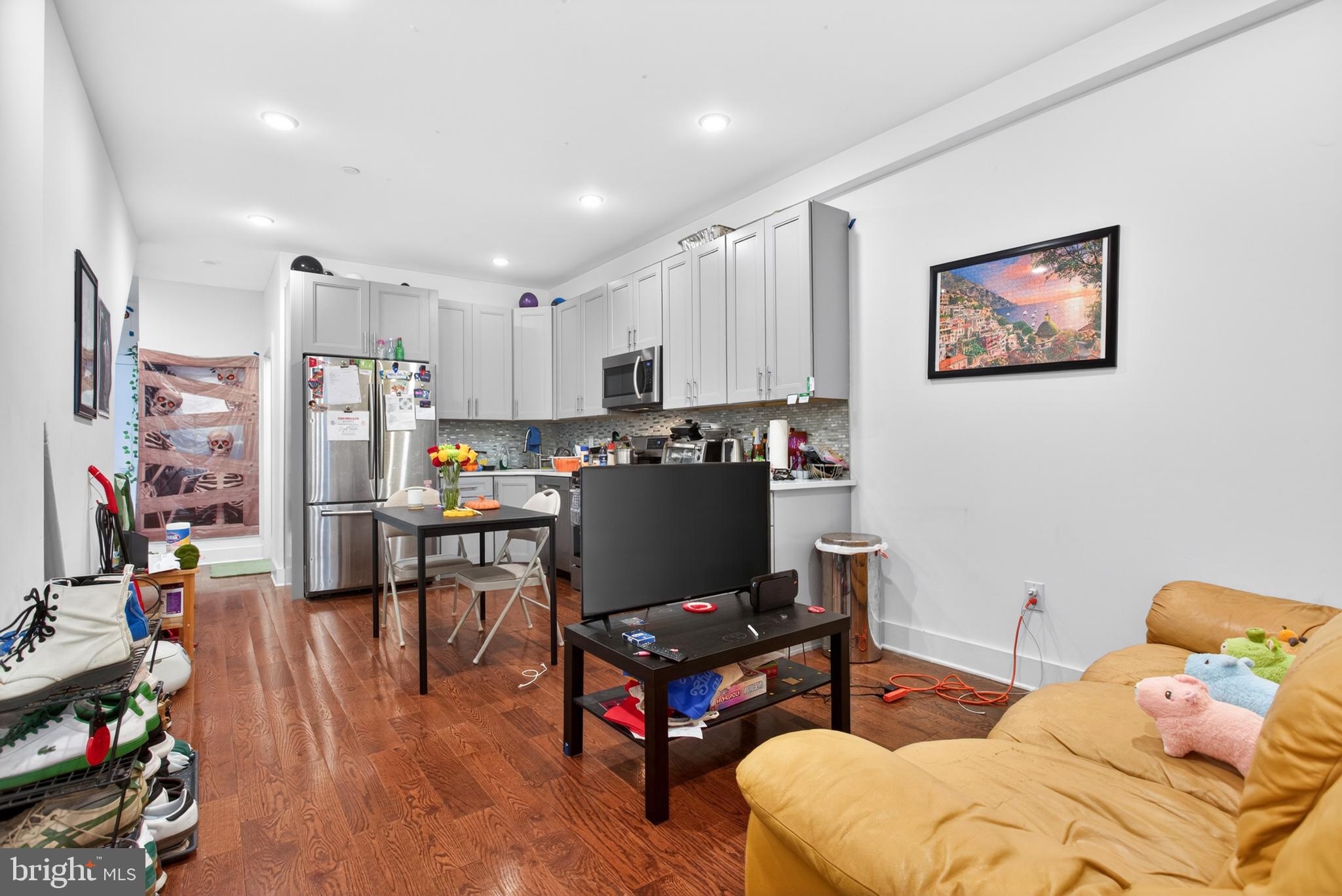TEMPLE UNIVERSITY - Residential Income