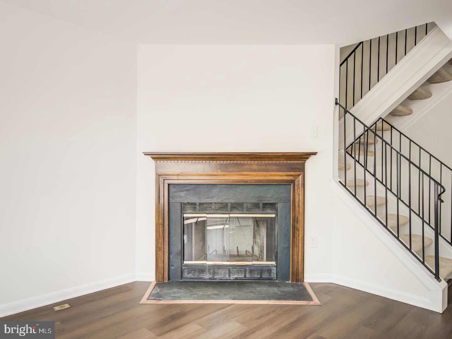 REGENCY TOWNS PLAT THREE - Residential