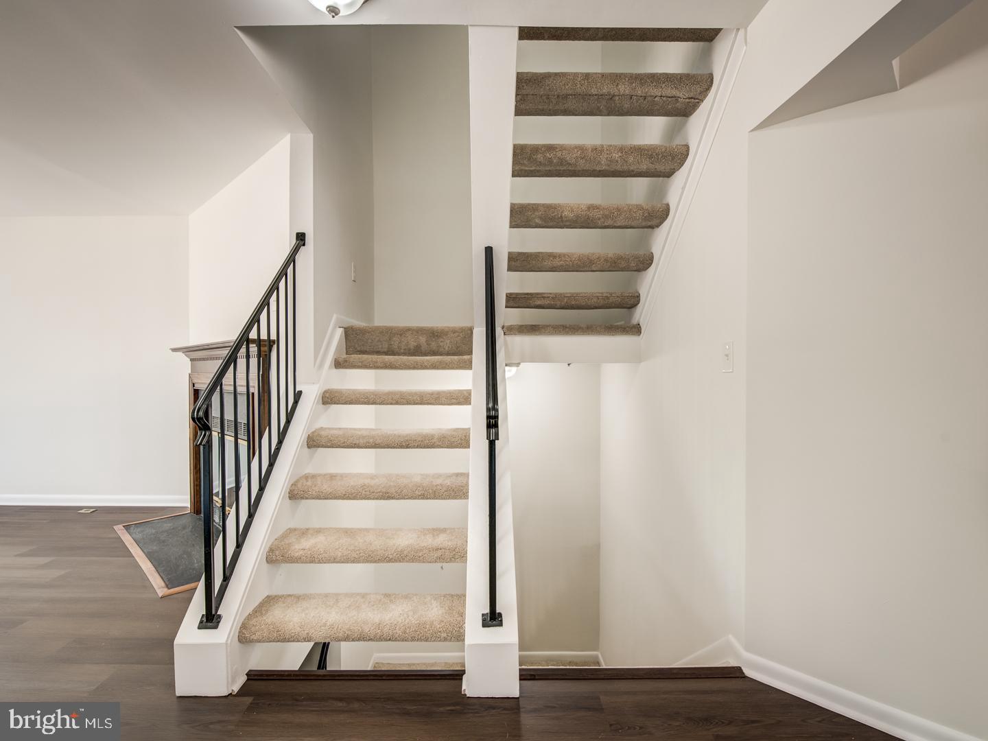 REGENCY TOWNS PLAT THREE - Residential