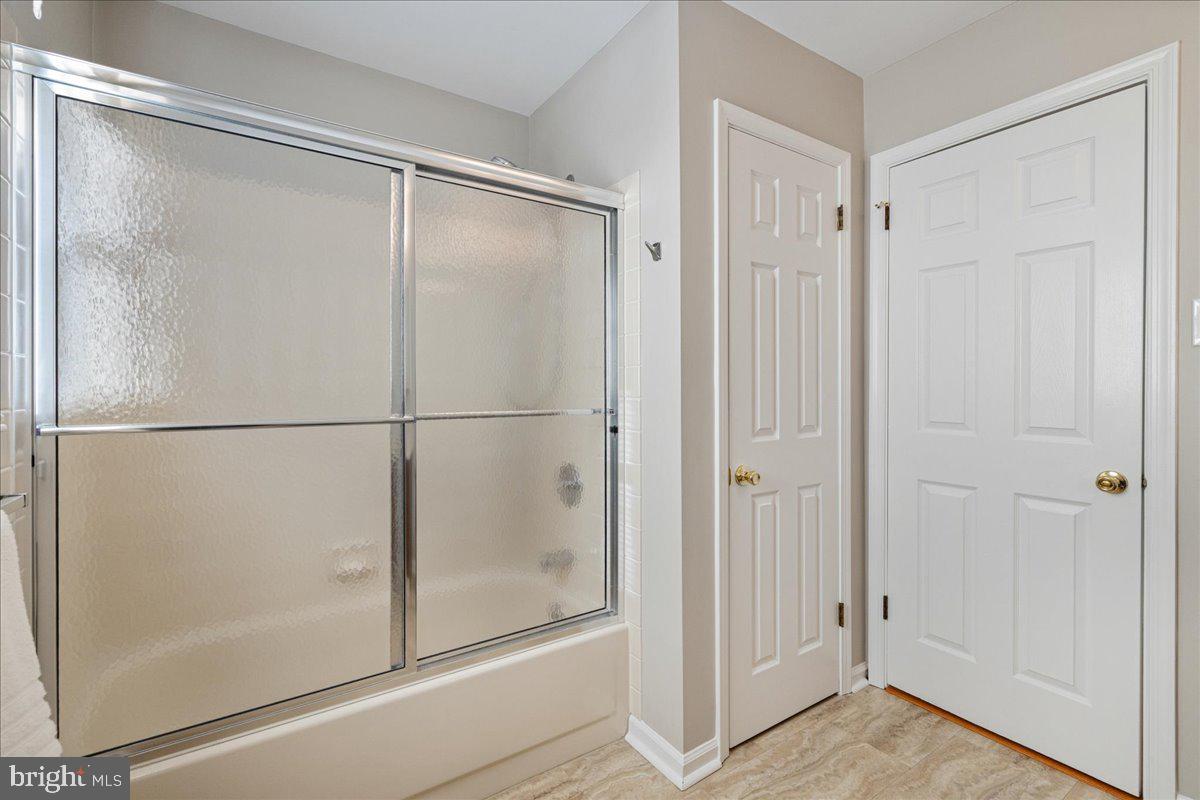 HOLLY DALE - Residential