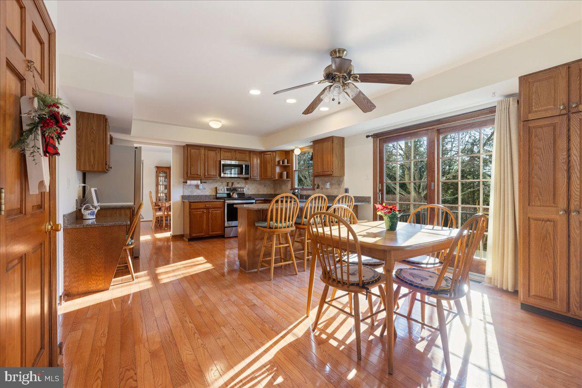 HOLLY DALE - Residential