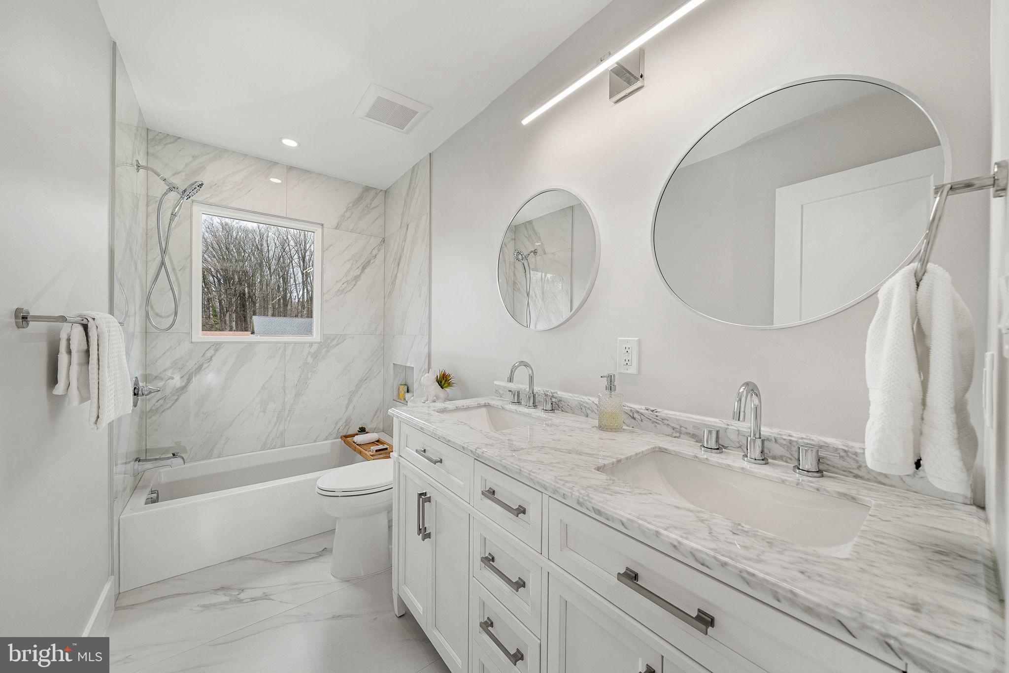 GLYNHILL - Residential