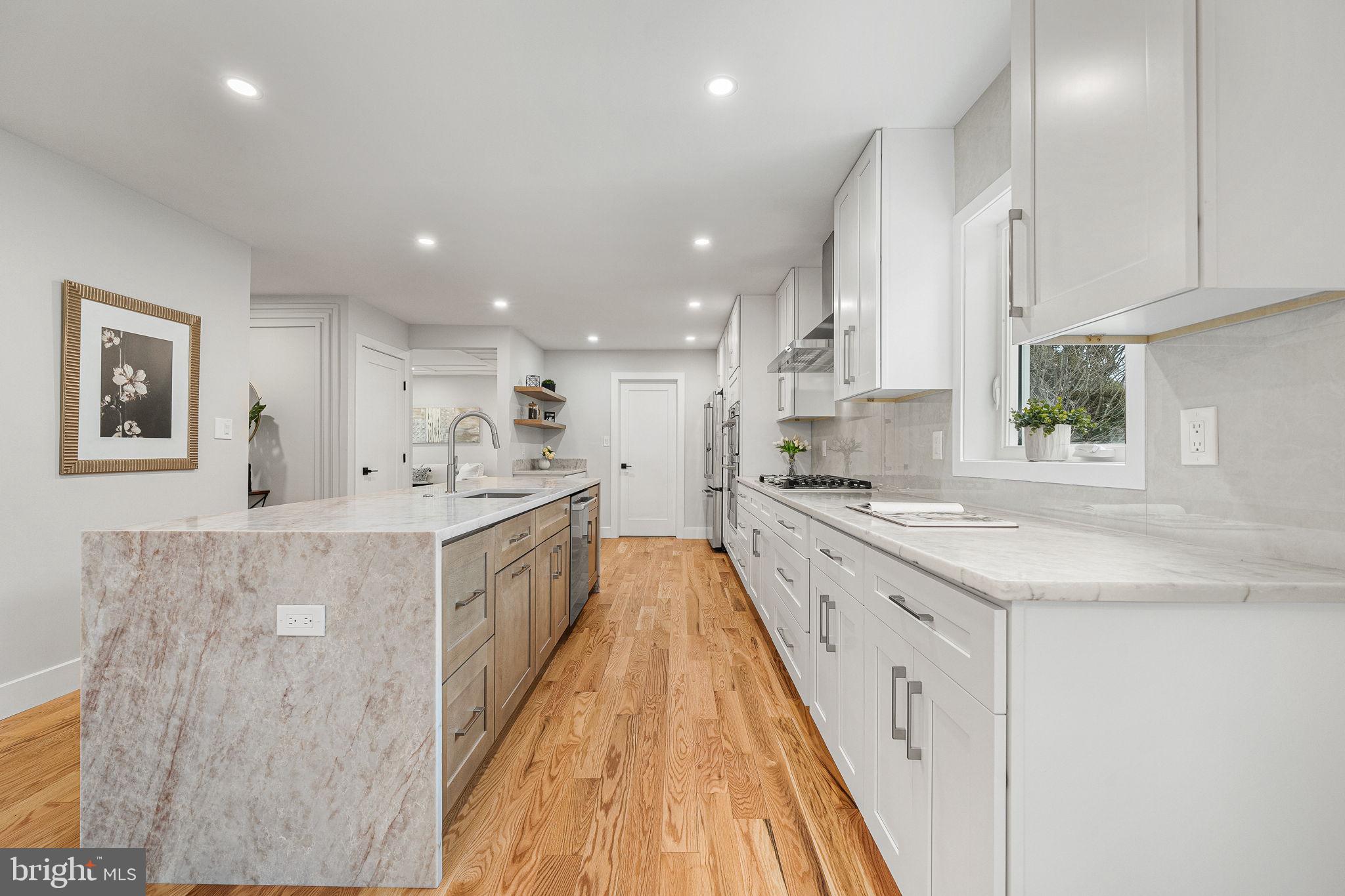 GLYNHILL - Residential