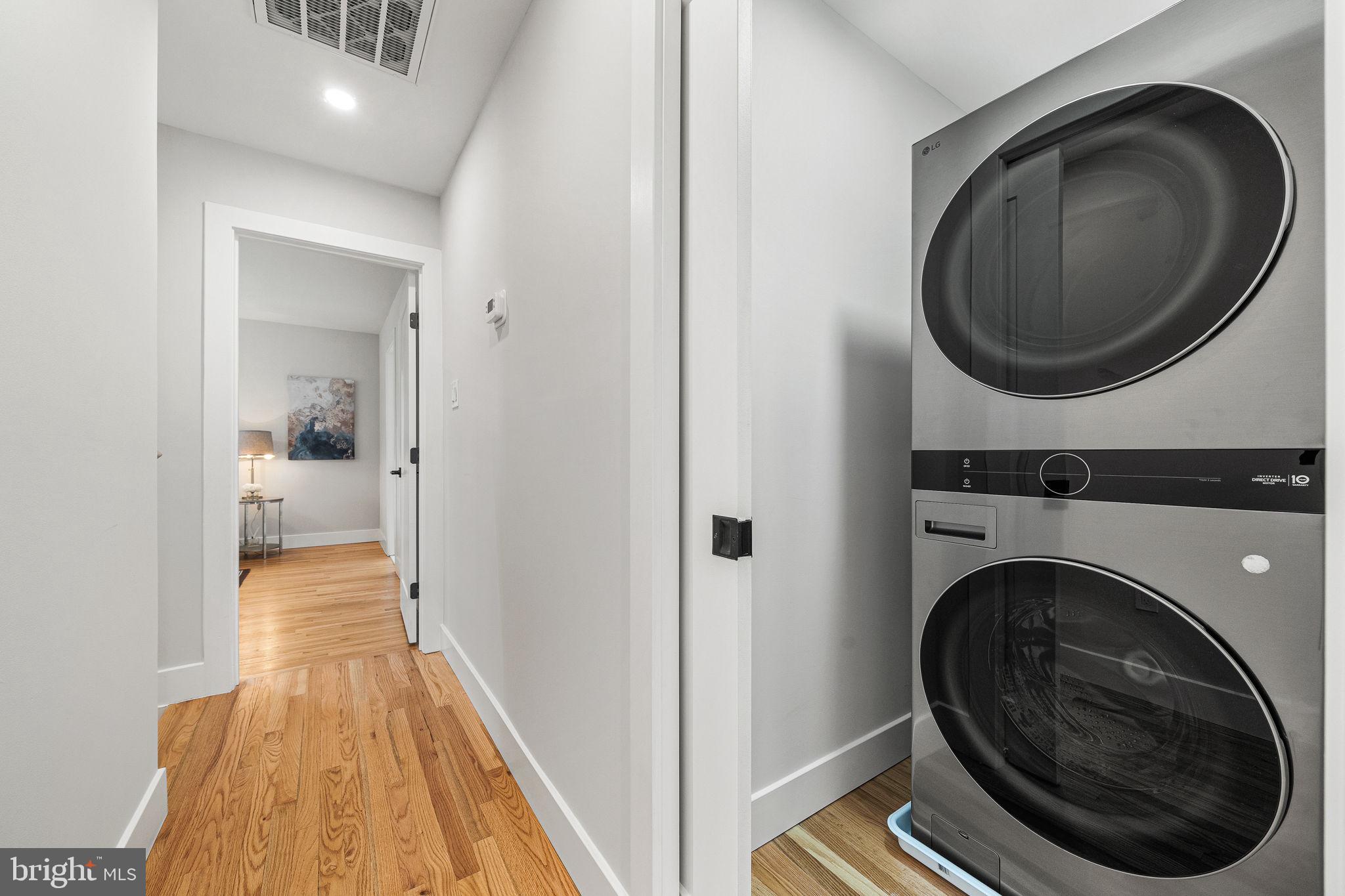 GLYNHILL - Residential