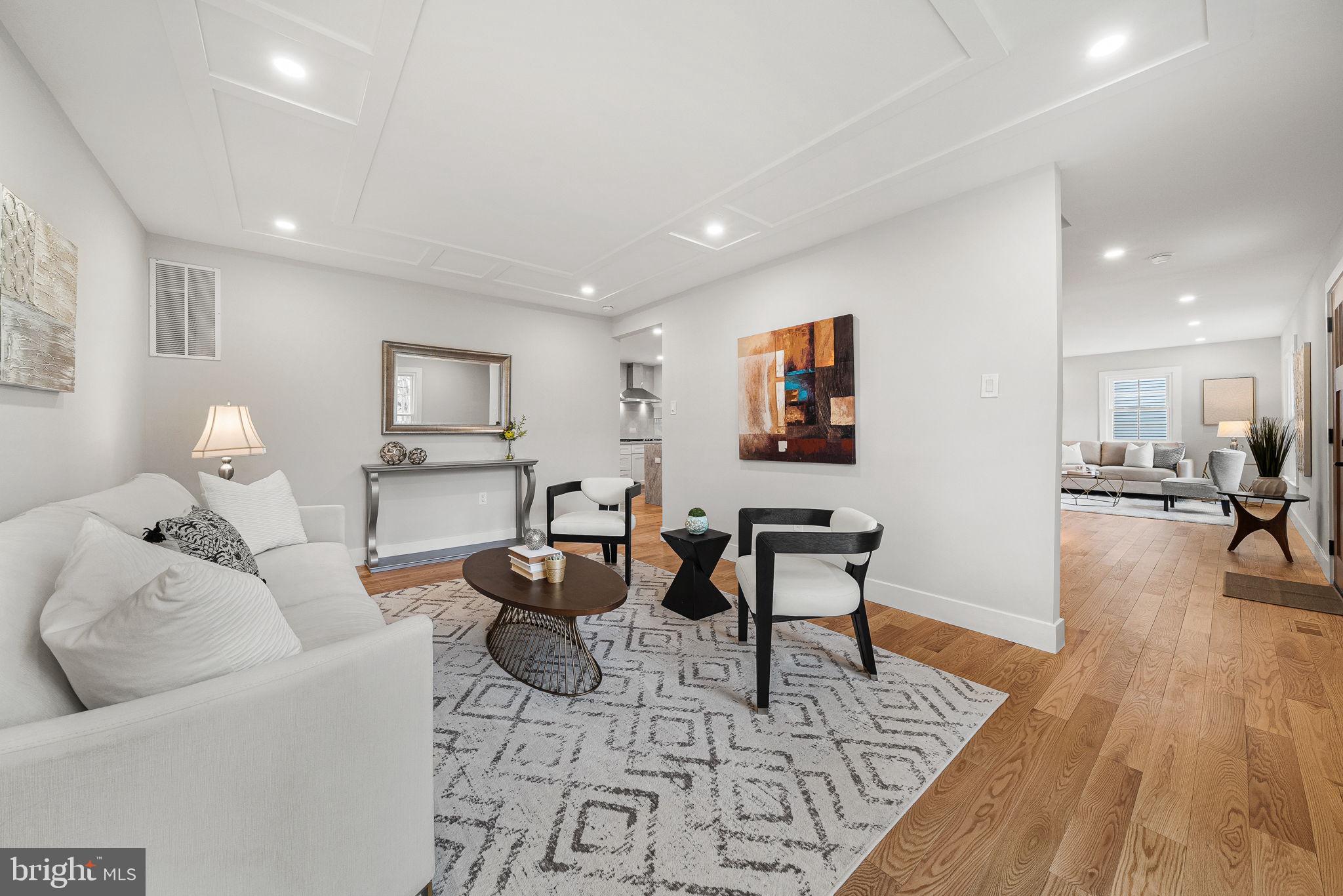 GLYNHILL - Residential