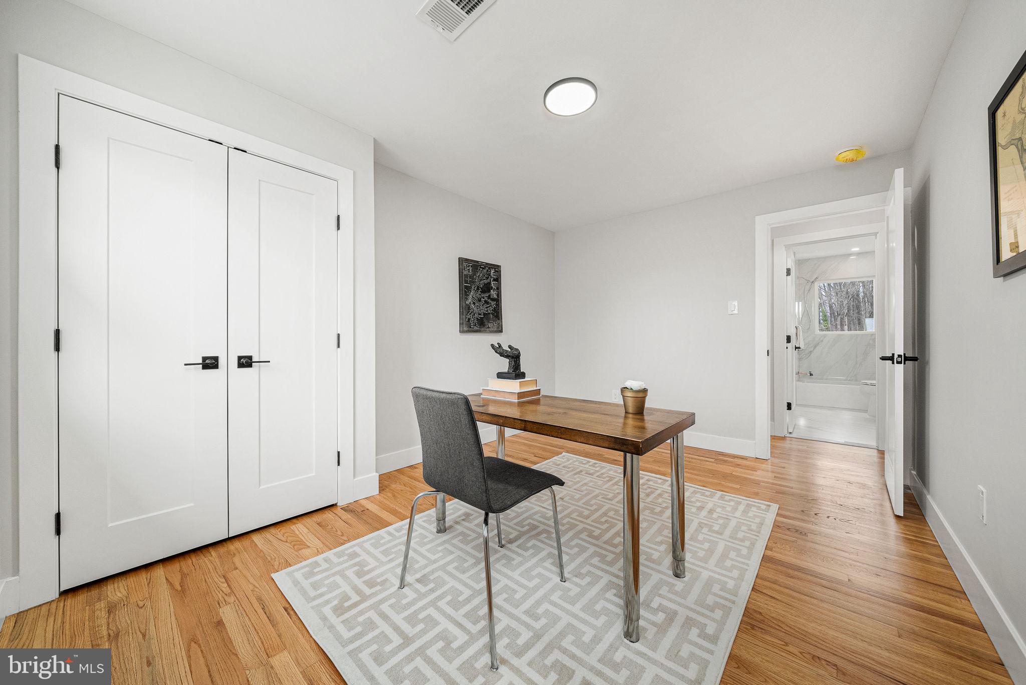 GLYNHILL - Residential