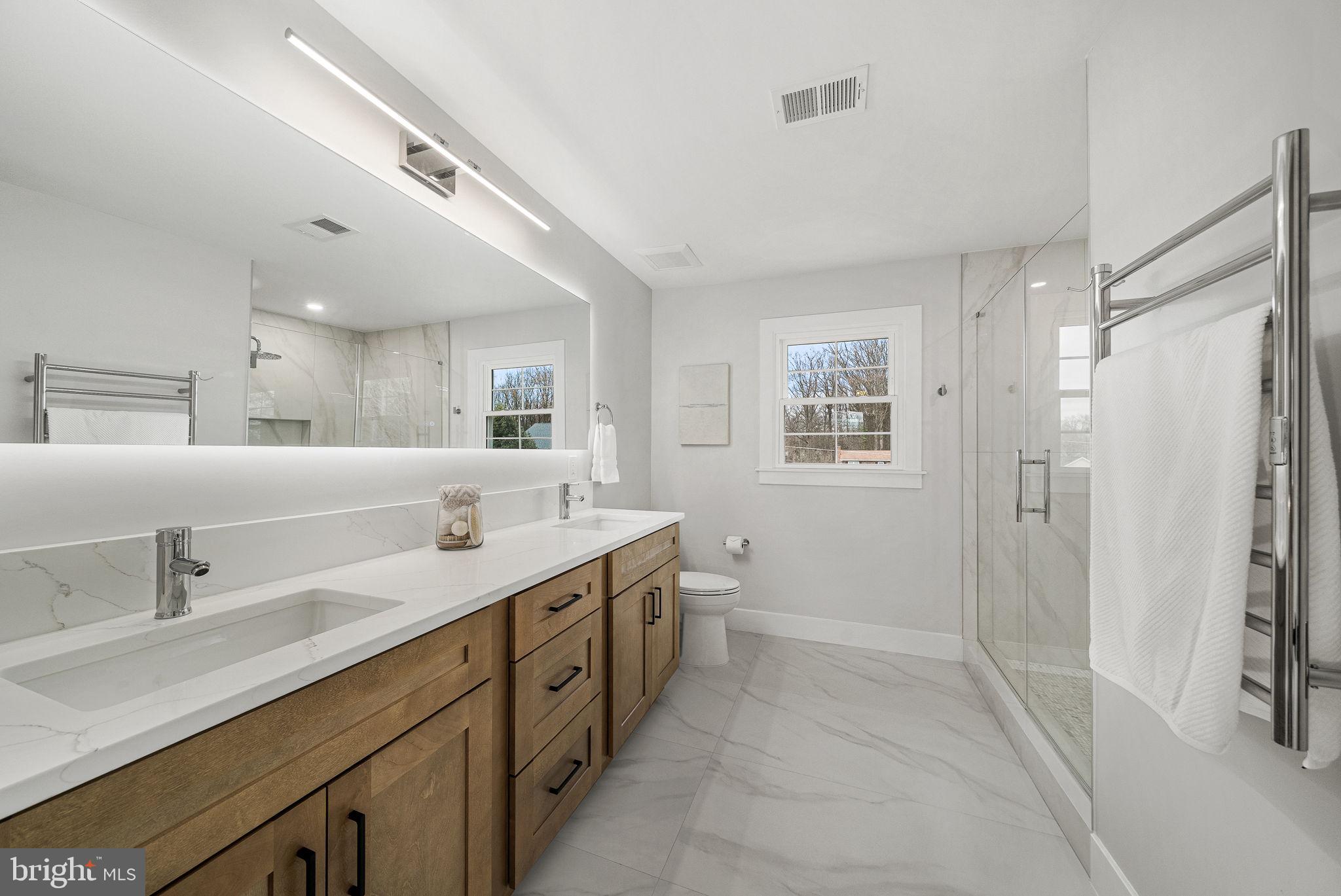 GLYNHILL - Residential