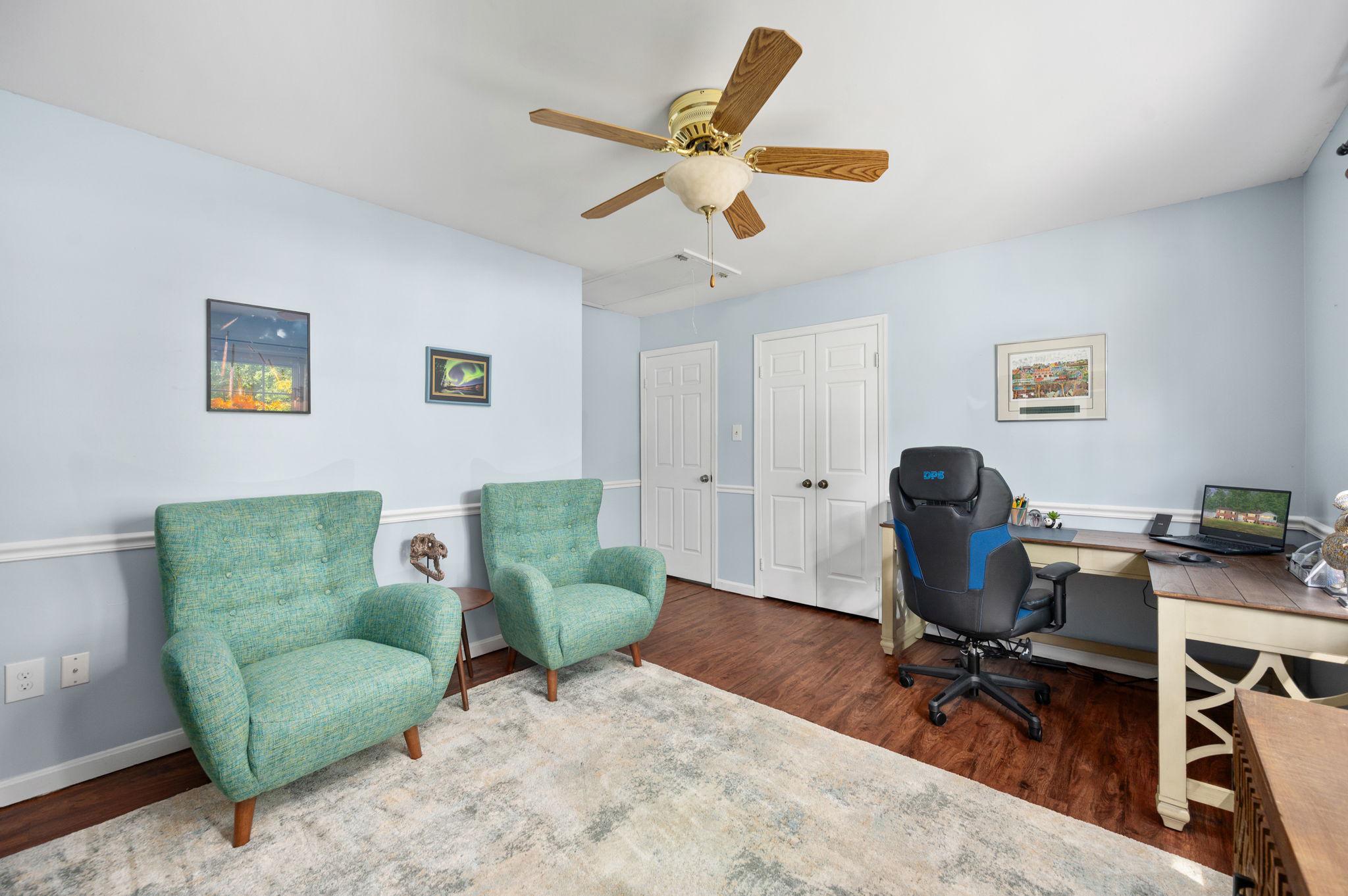 ROSEDALE - Residential