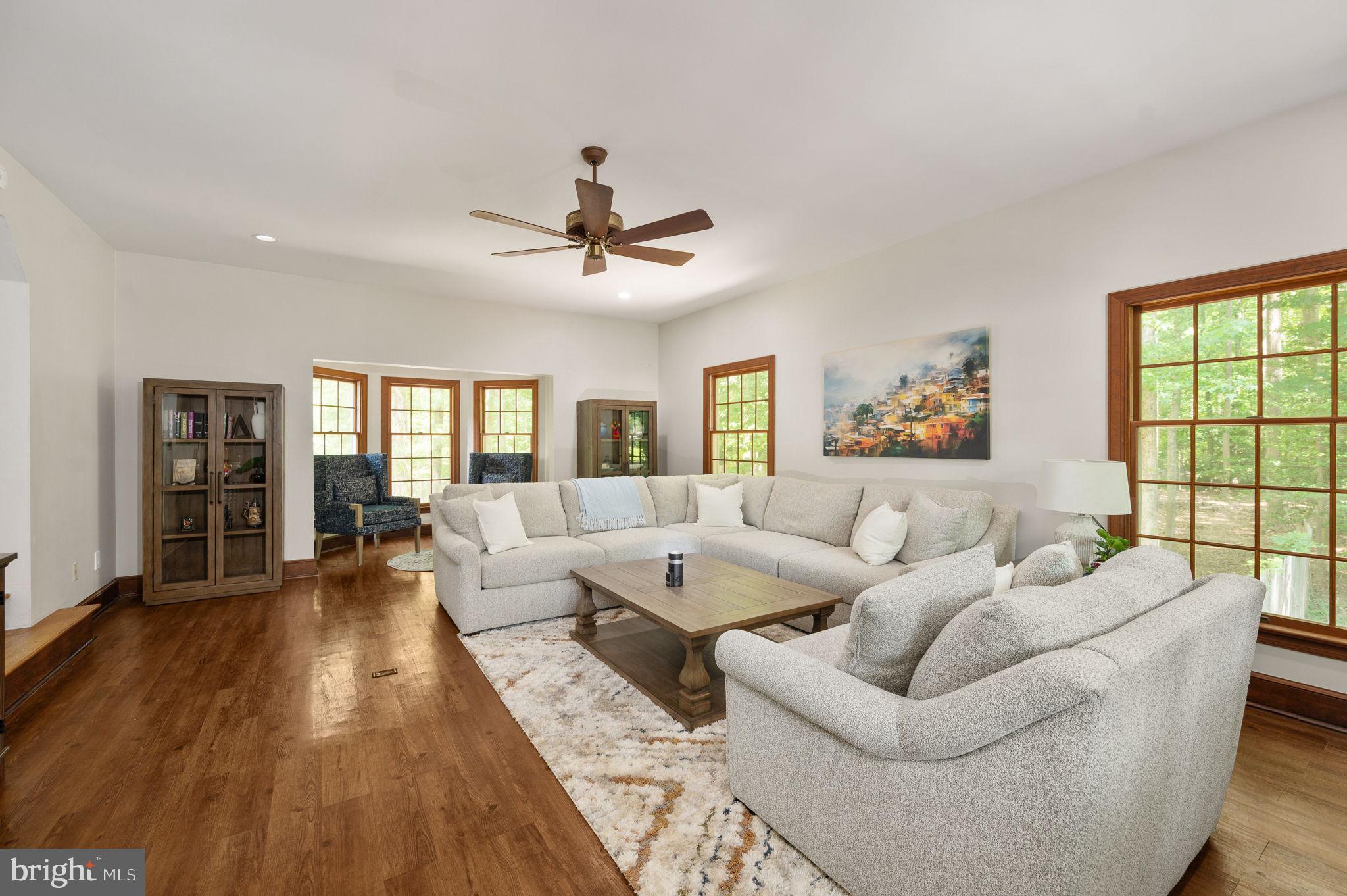 ROSEDALE - Residential
