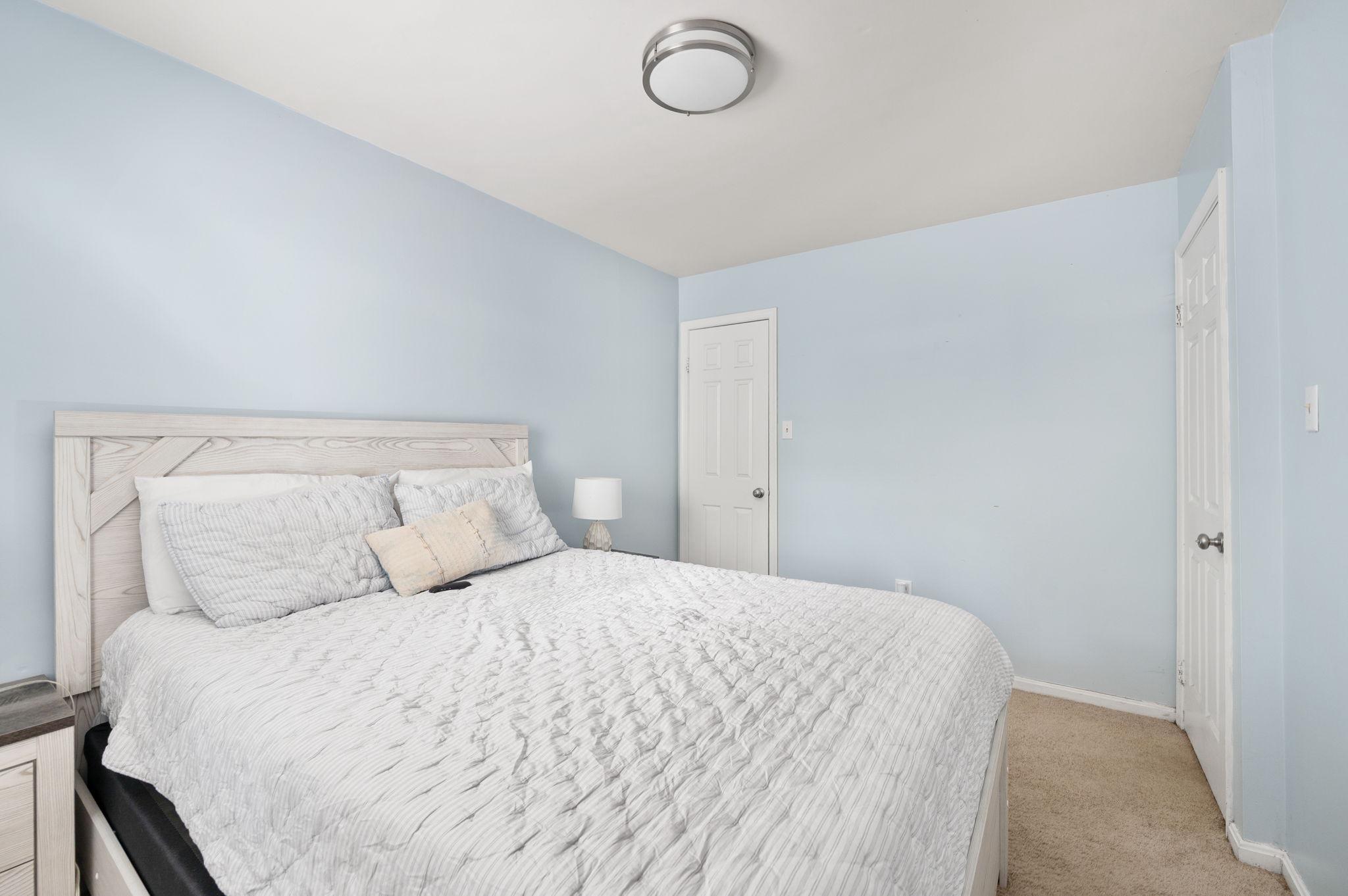 ROSEDALE - Residential