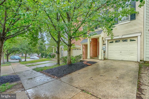 Townhouse For Sale - 10843 Will Painter Drive<br/> Baltimore County, OWINGS MILLS, MD 21117