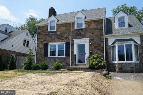 Homes For Rent - 309 Stonehurst Drive<br/> WILMINGTON, DE 19804
