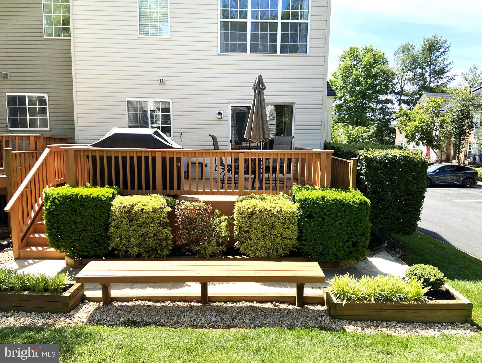 VILLAGE OF CLOPPERS MILL - Residential